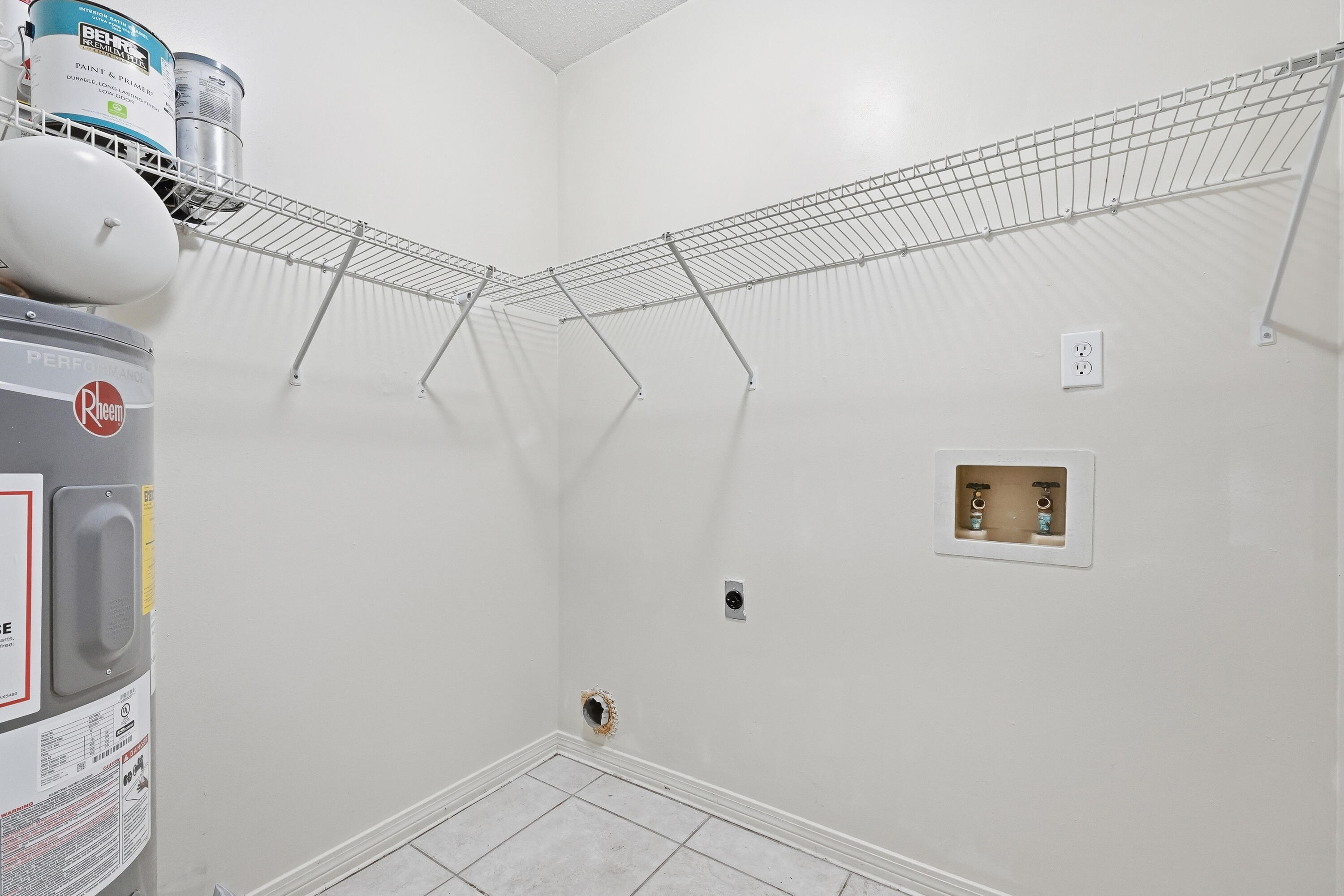 MONTAGE MANOR RE/PLAT LOT 46 - Residential