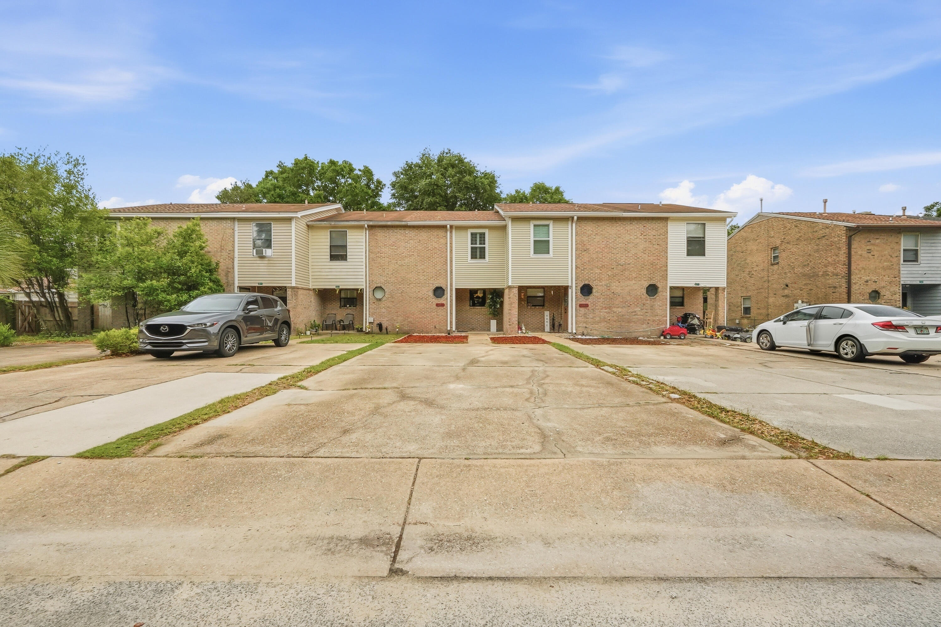 MONTAGE MANOR RE/PLAT LOT 46 - Residential