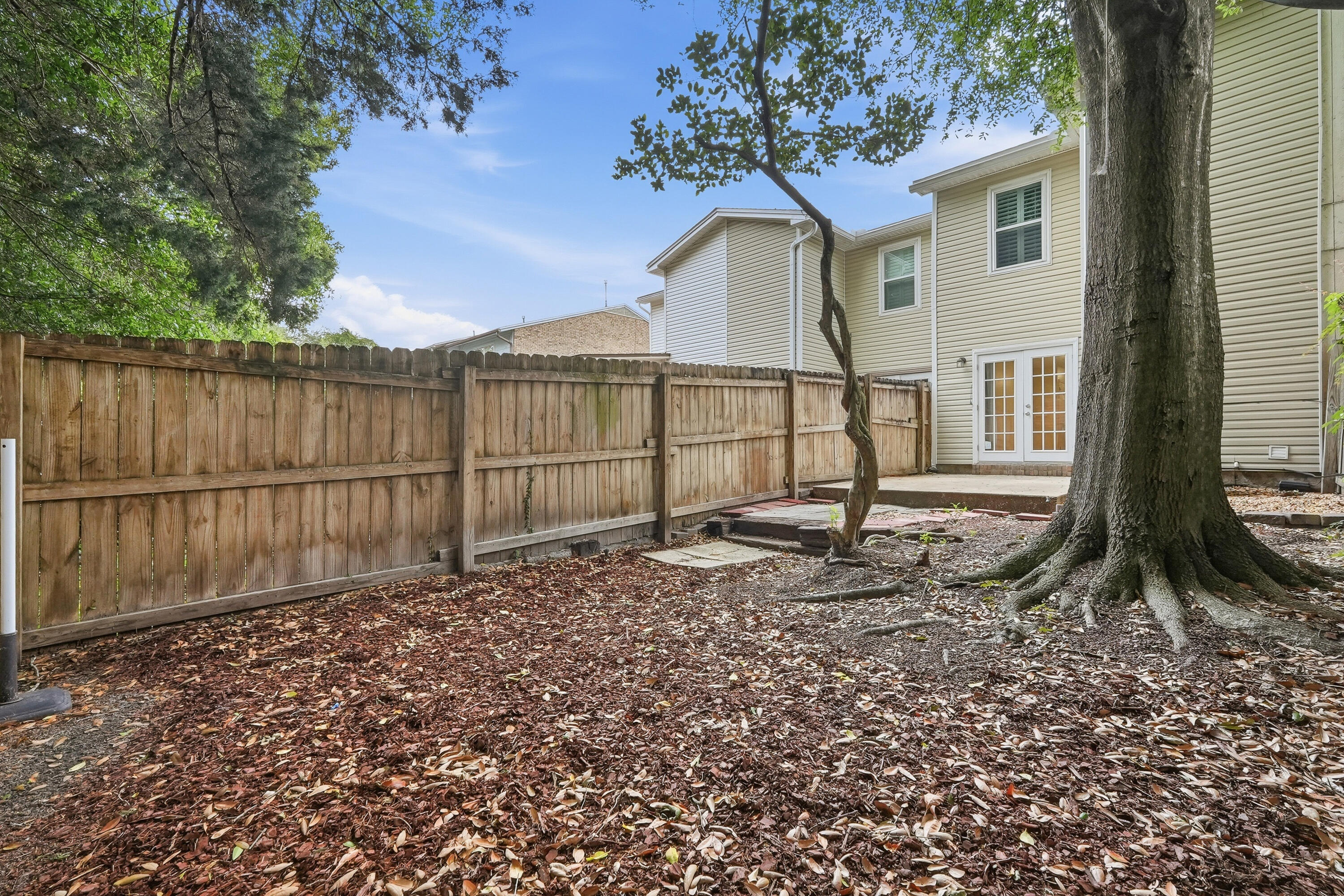 MONTAGE MANOR RE/PLAT LOT 46 - Residential