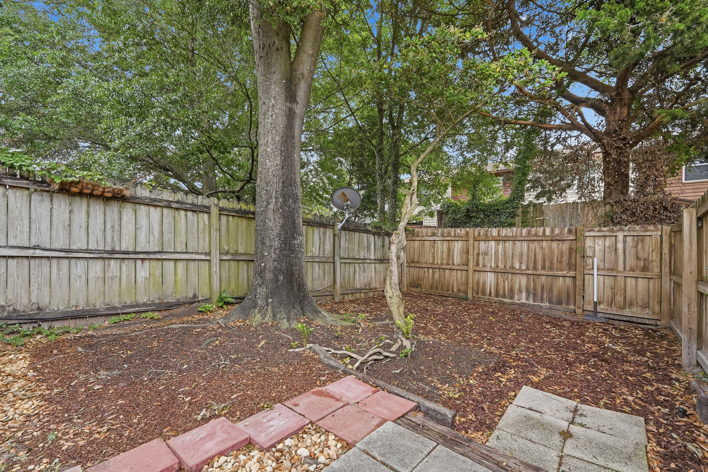 MONTAGE MANOR RE/PLAT LOT 46 - Residential