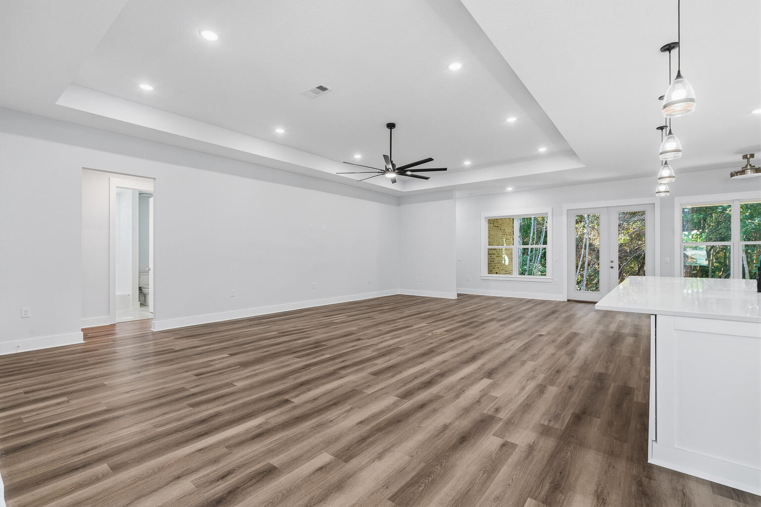 HOLLEY BY THE SEA - Residential