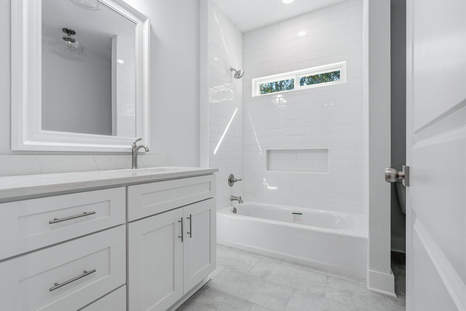 HOLLEY BY THE SEA - Residential