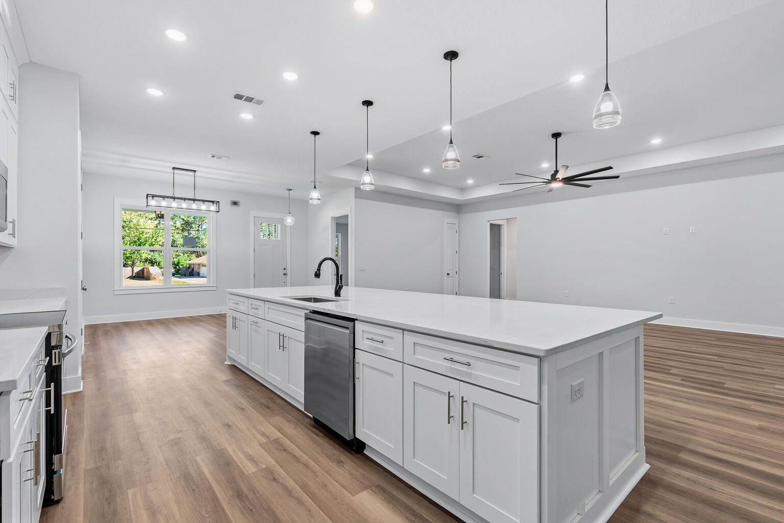 HOLLEY BY THE SEA - Residential