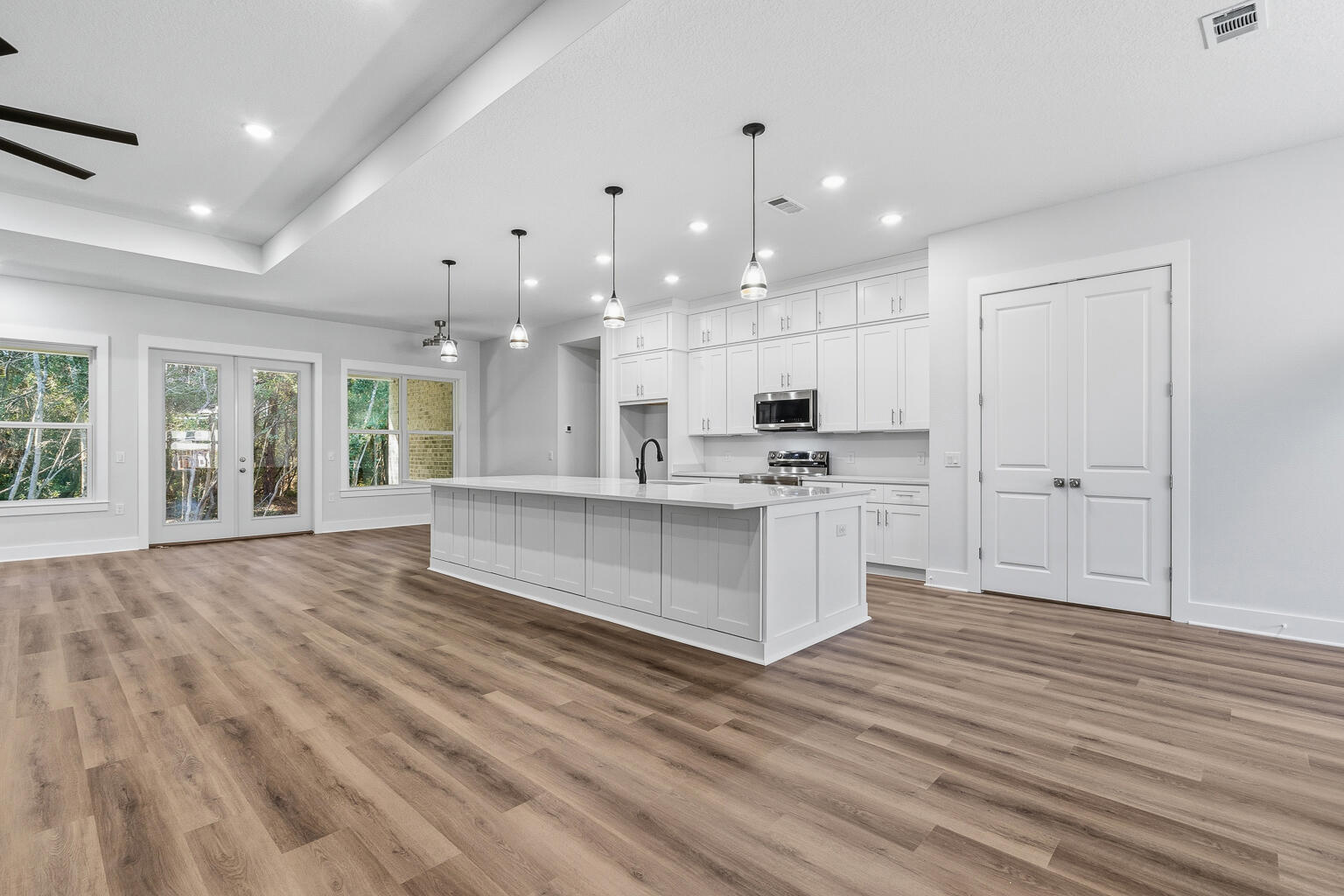 HOLLEY BY THE SEA - Residential