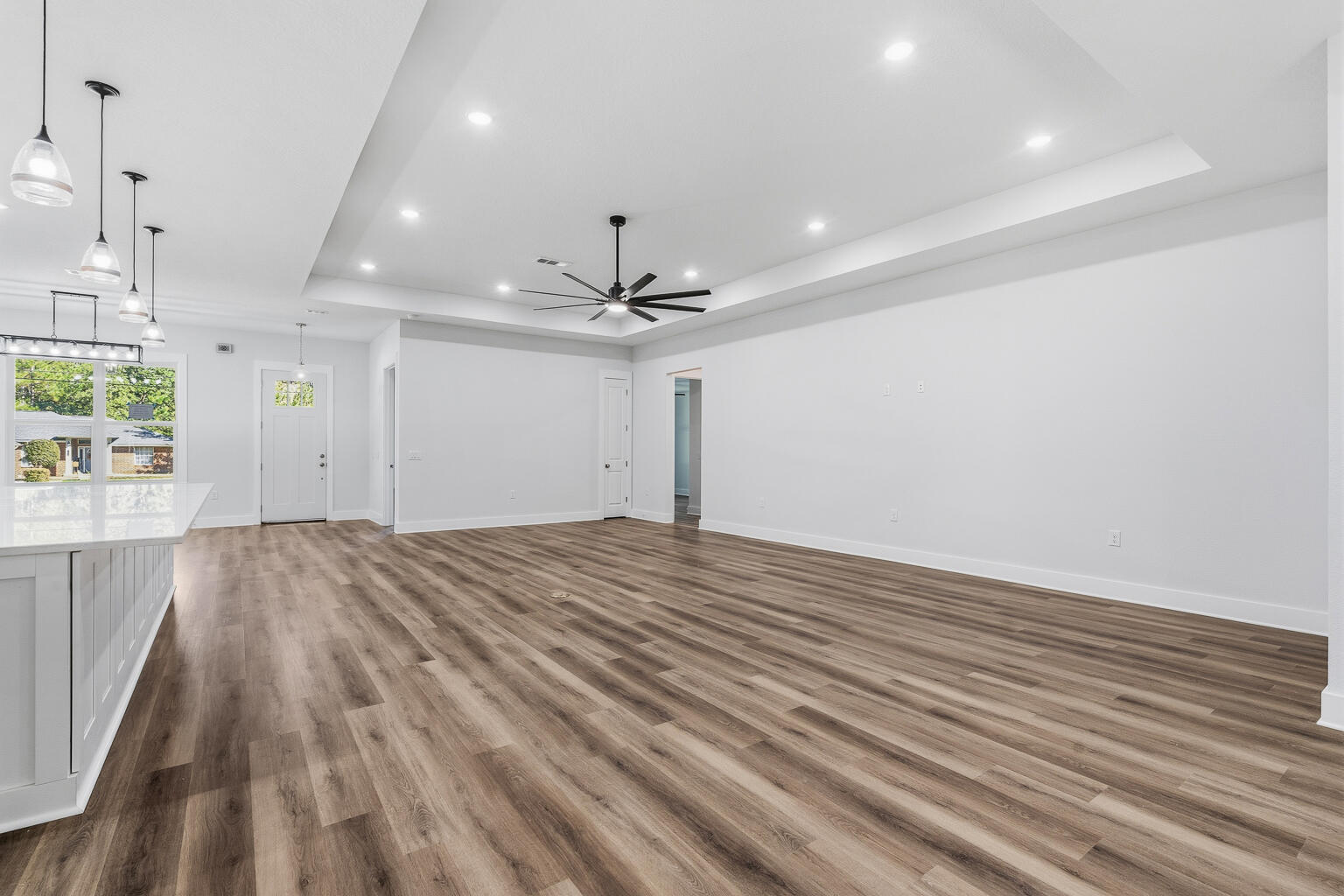 HOLLEY BY THE SEA - Residential