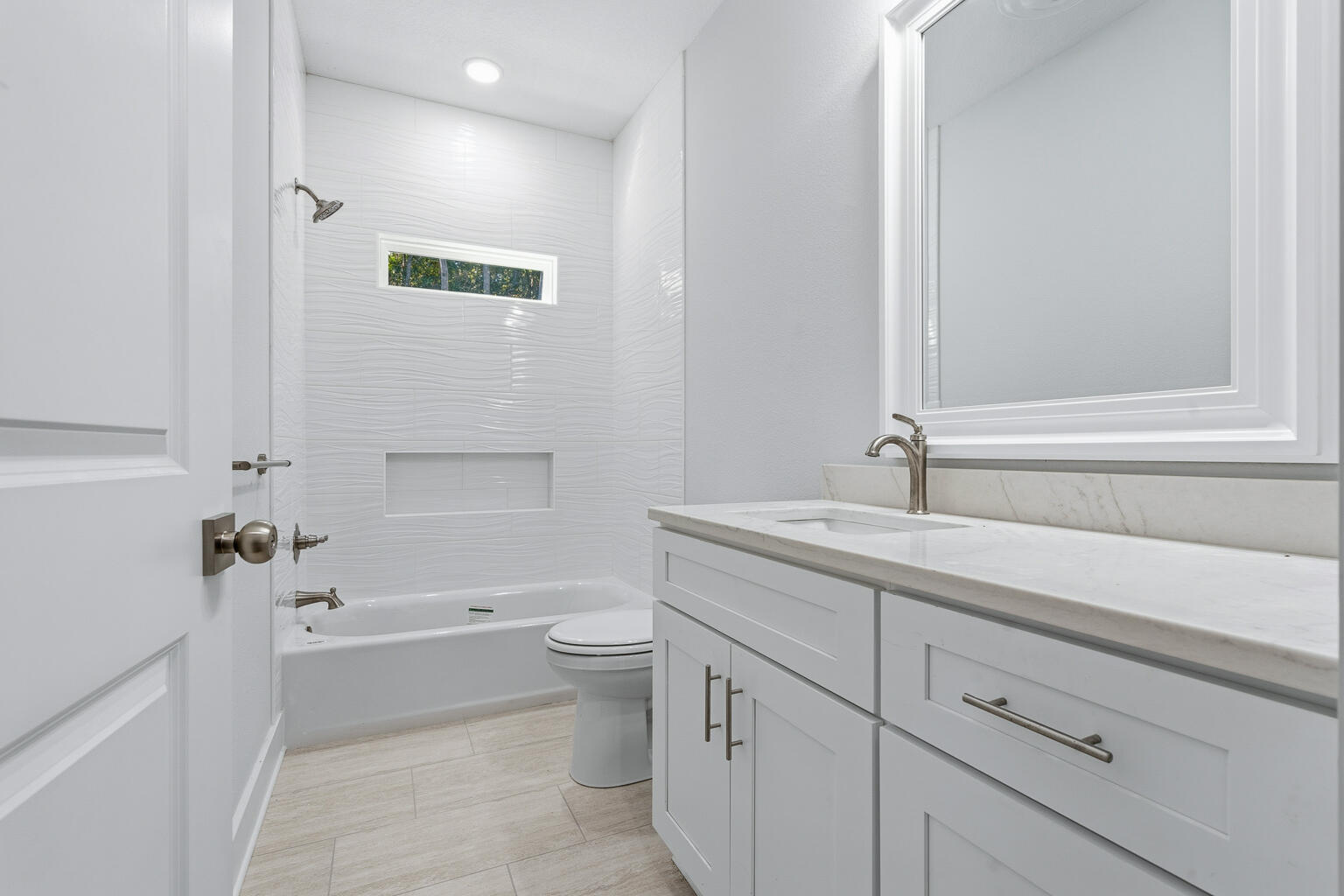 HOLLEY BY THE SEA - Residential