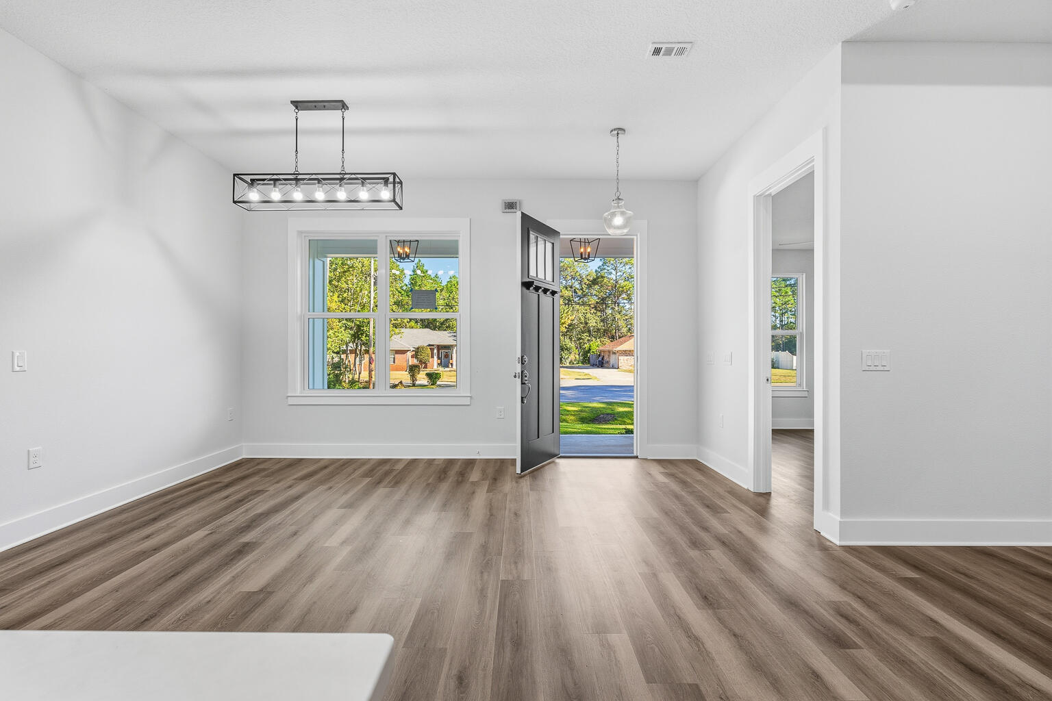 HOLLEY BY THE SEA - Residential