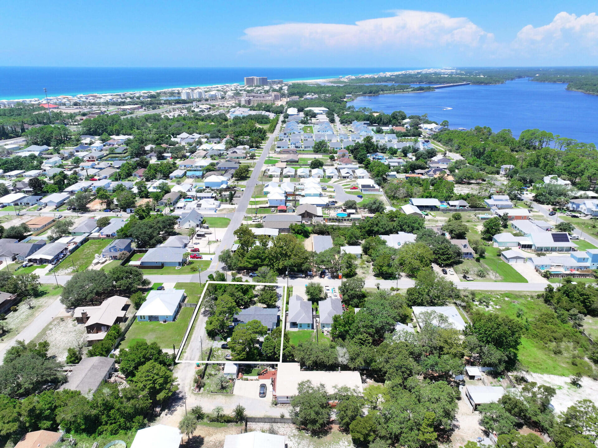 704 Gulf View Drive