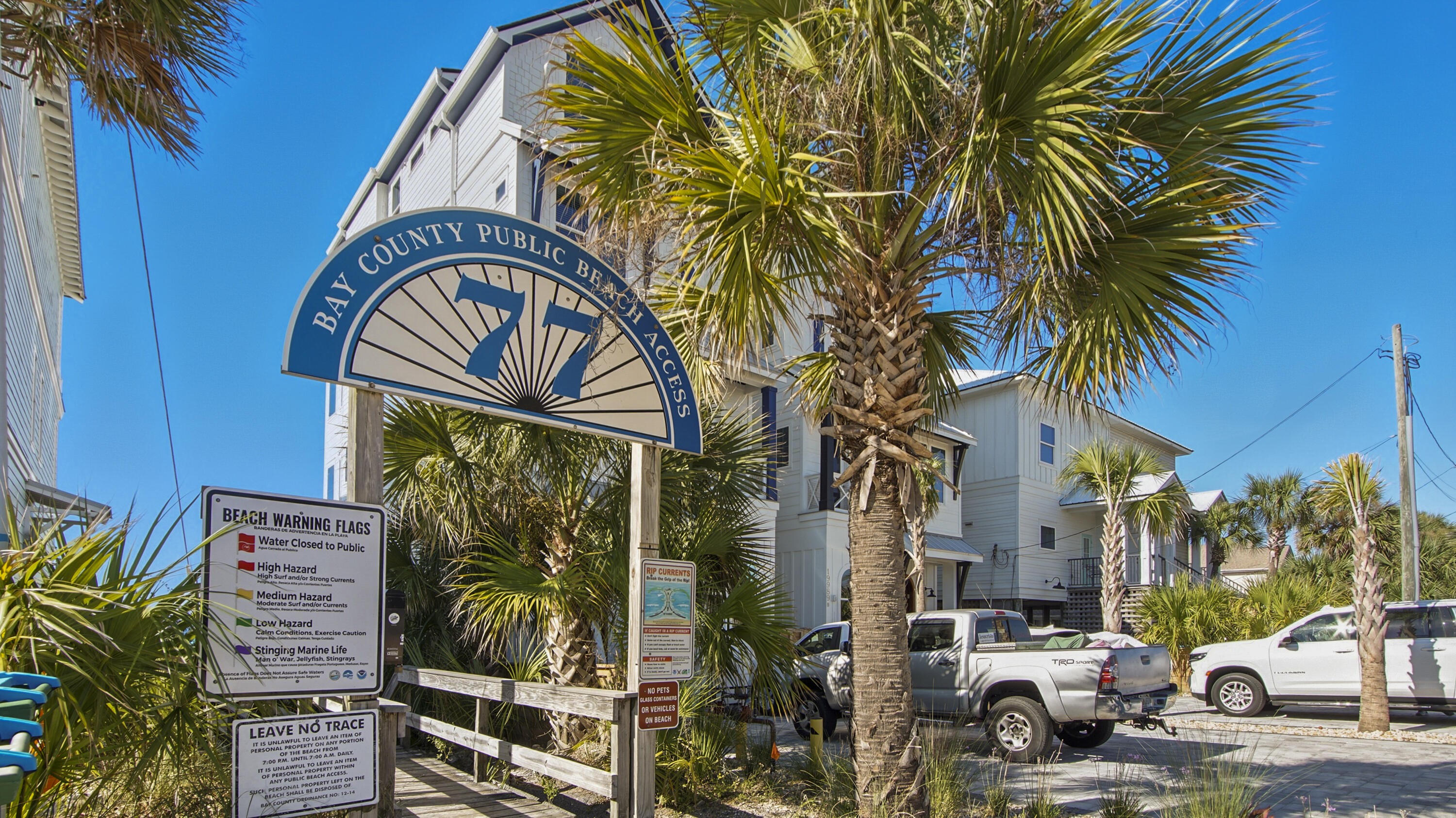 LAGUNA BEACH ESTATES 9TH ADDN - Residential