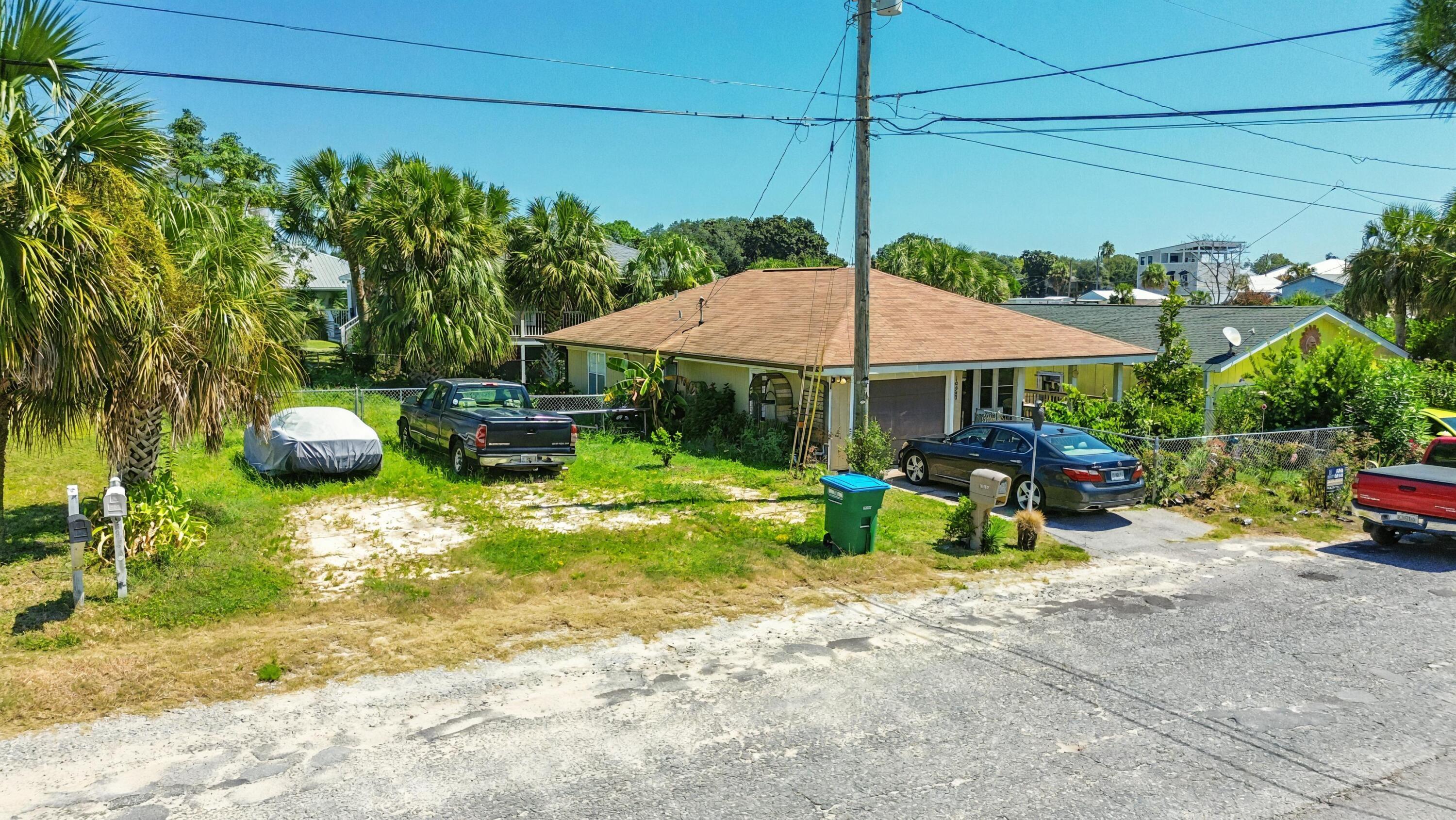 LAGUNA BEACH ESTATES 9TH ADDN - Residential