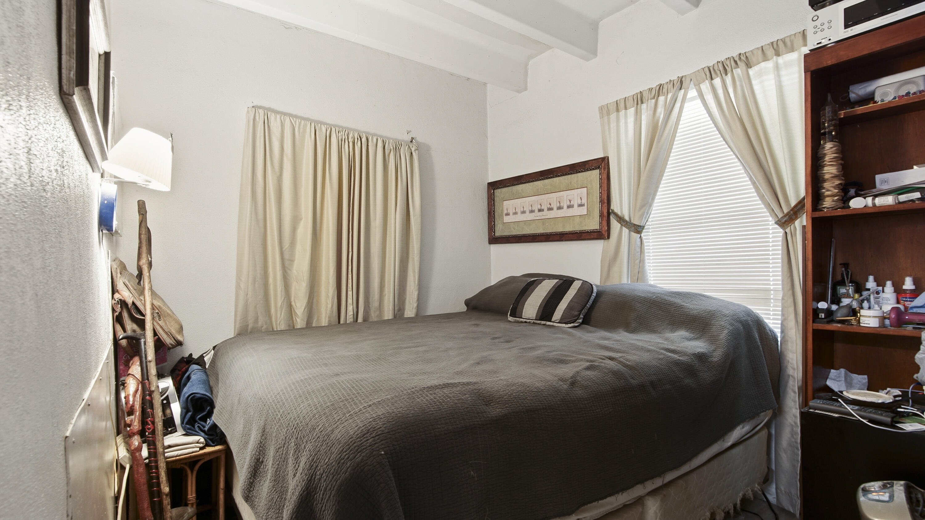 LAGUNA BEACH ESTATES 9TH ADDN - Residential