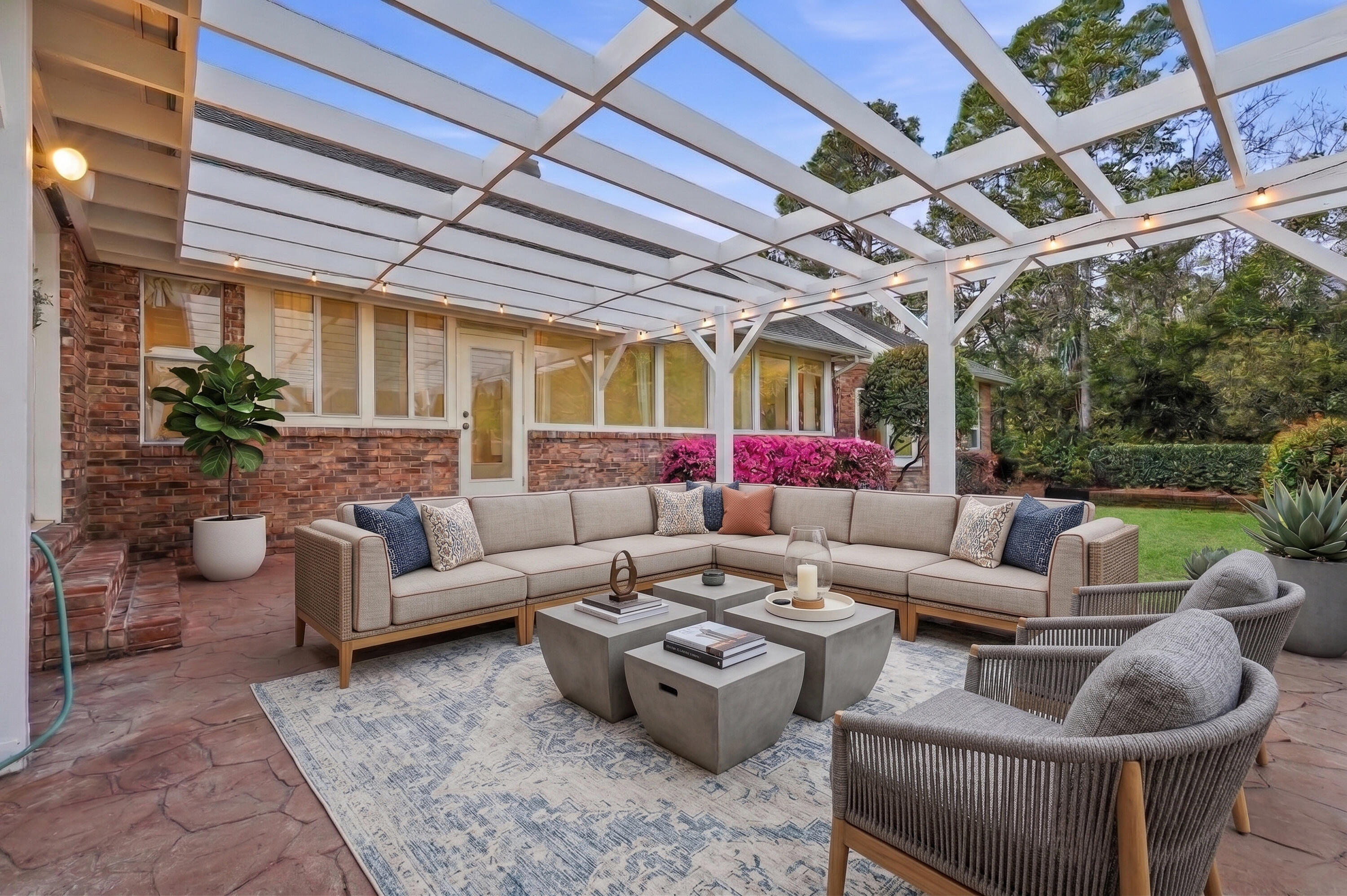 SOUTHWIND PH 5 - Residential