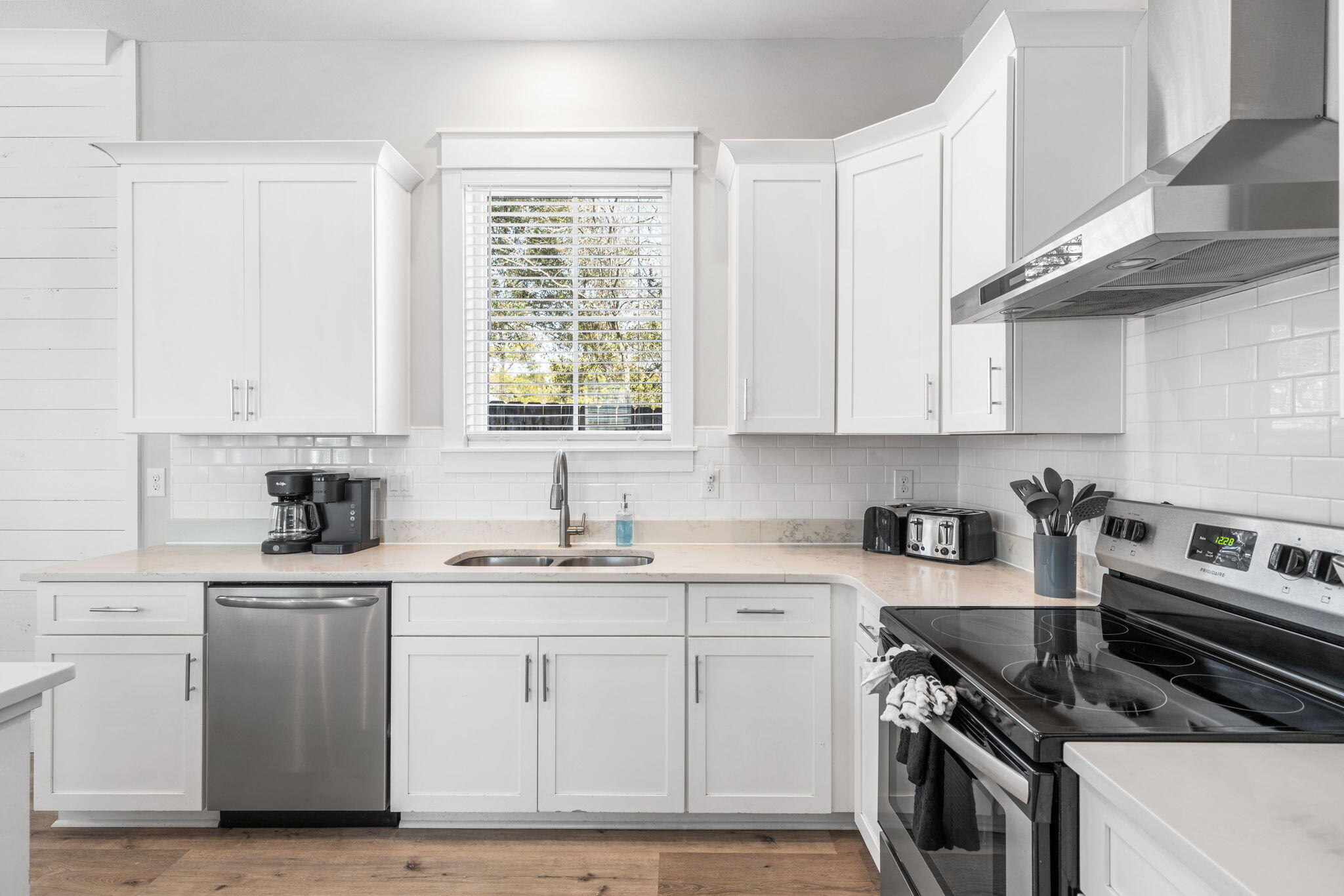 CRYSTAL BEACH - Residential