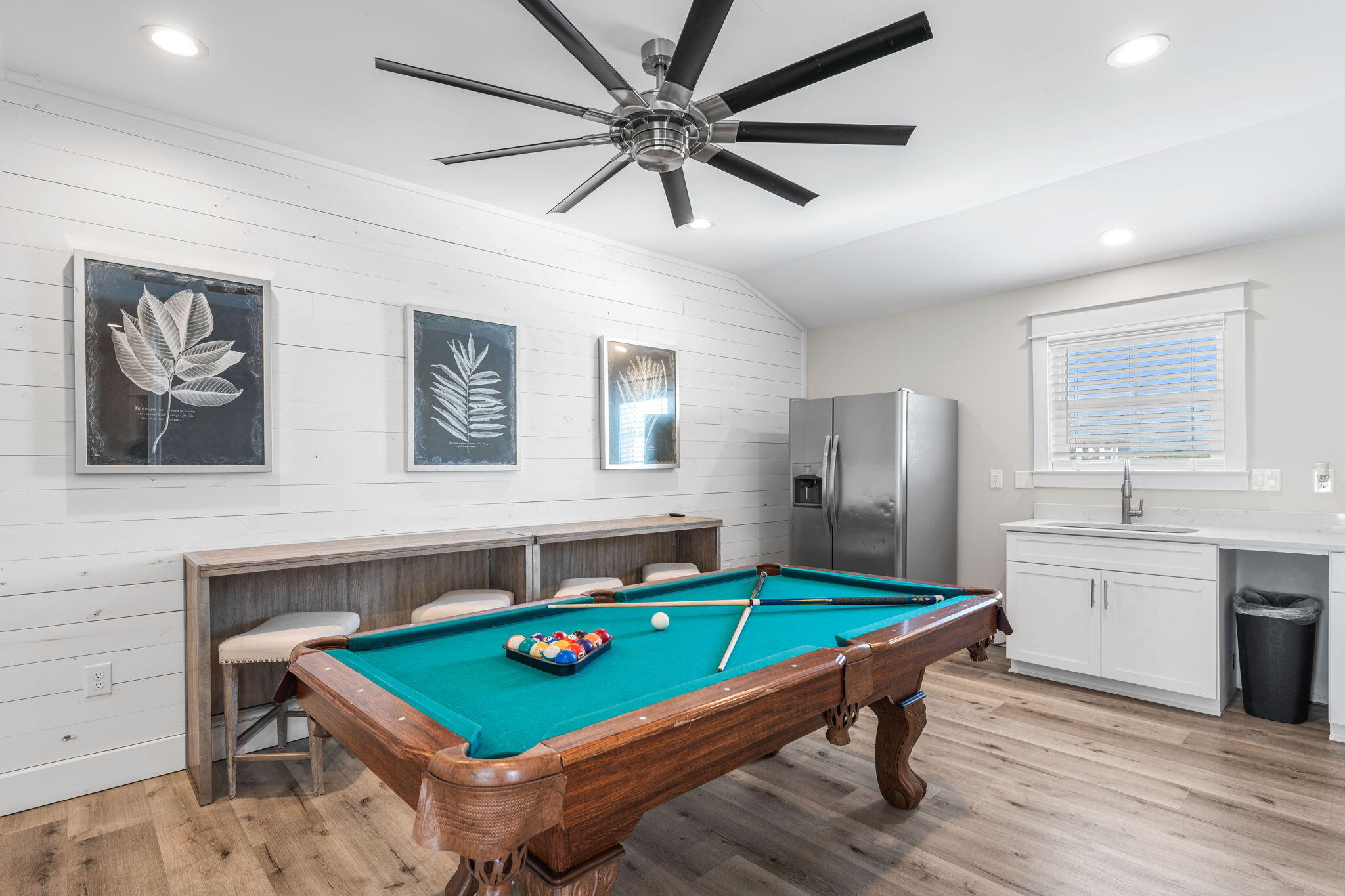 CRYSTAL BEACH - Residential