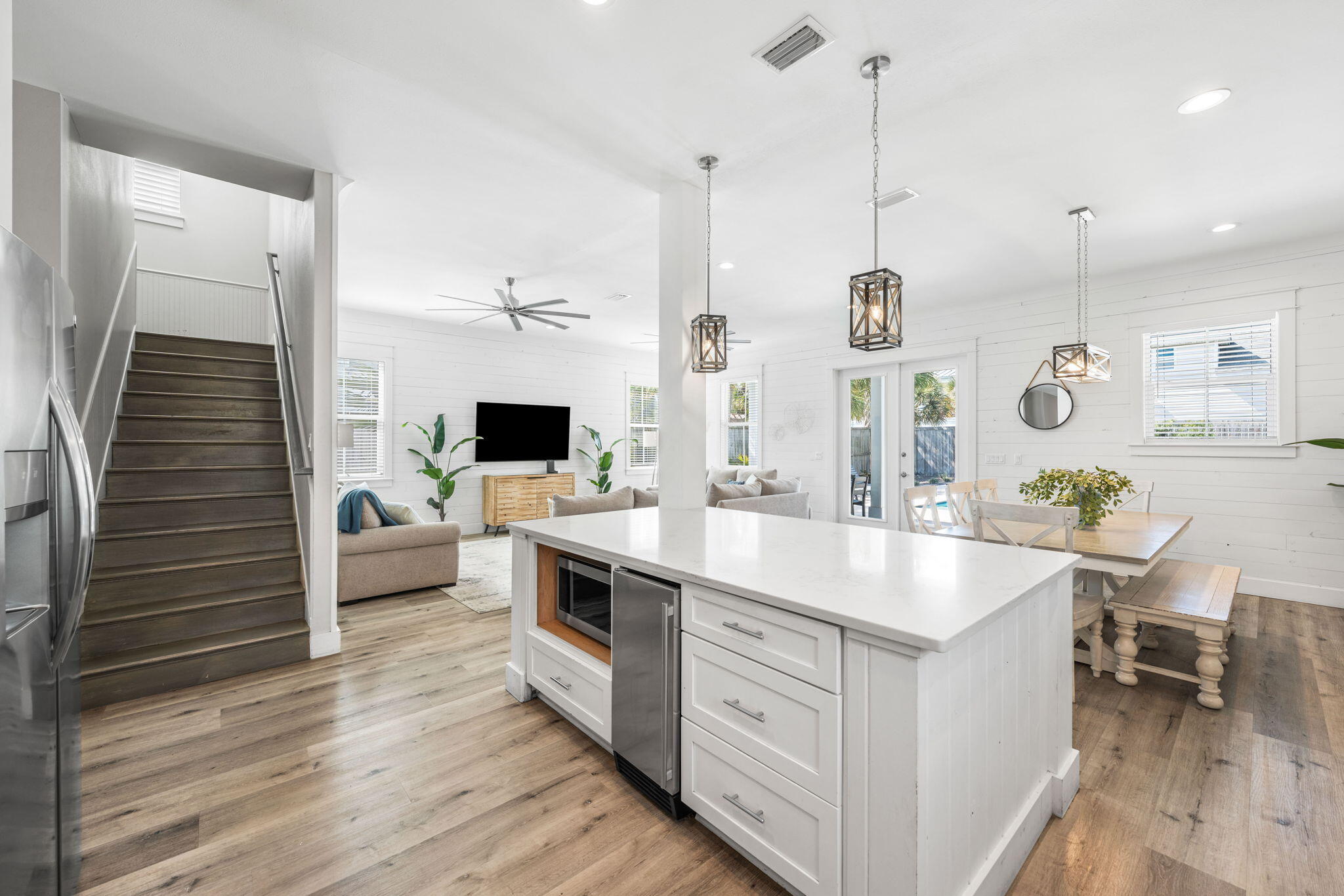 CRYSTAL BEACH - Residential