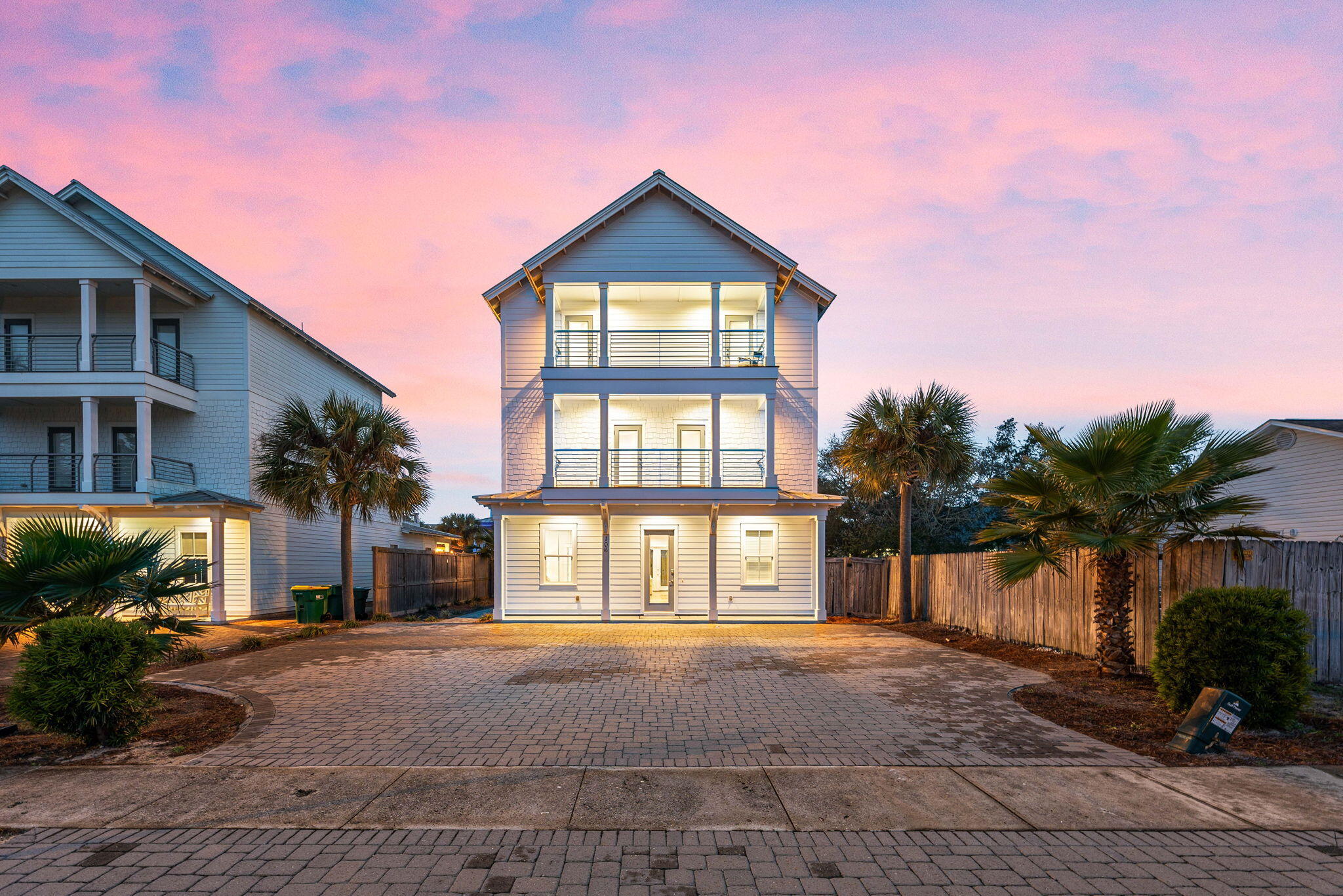 CRYSTAL BEACH - Residential