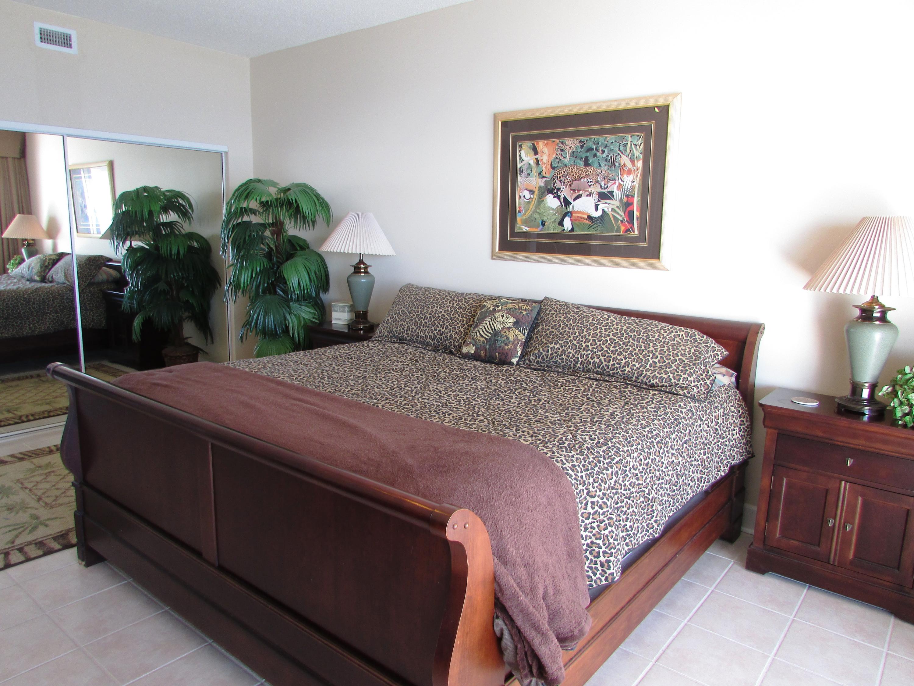 NAVARRE BEACH REGENCY CONDO - Residential