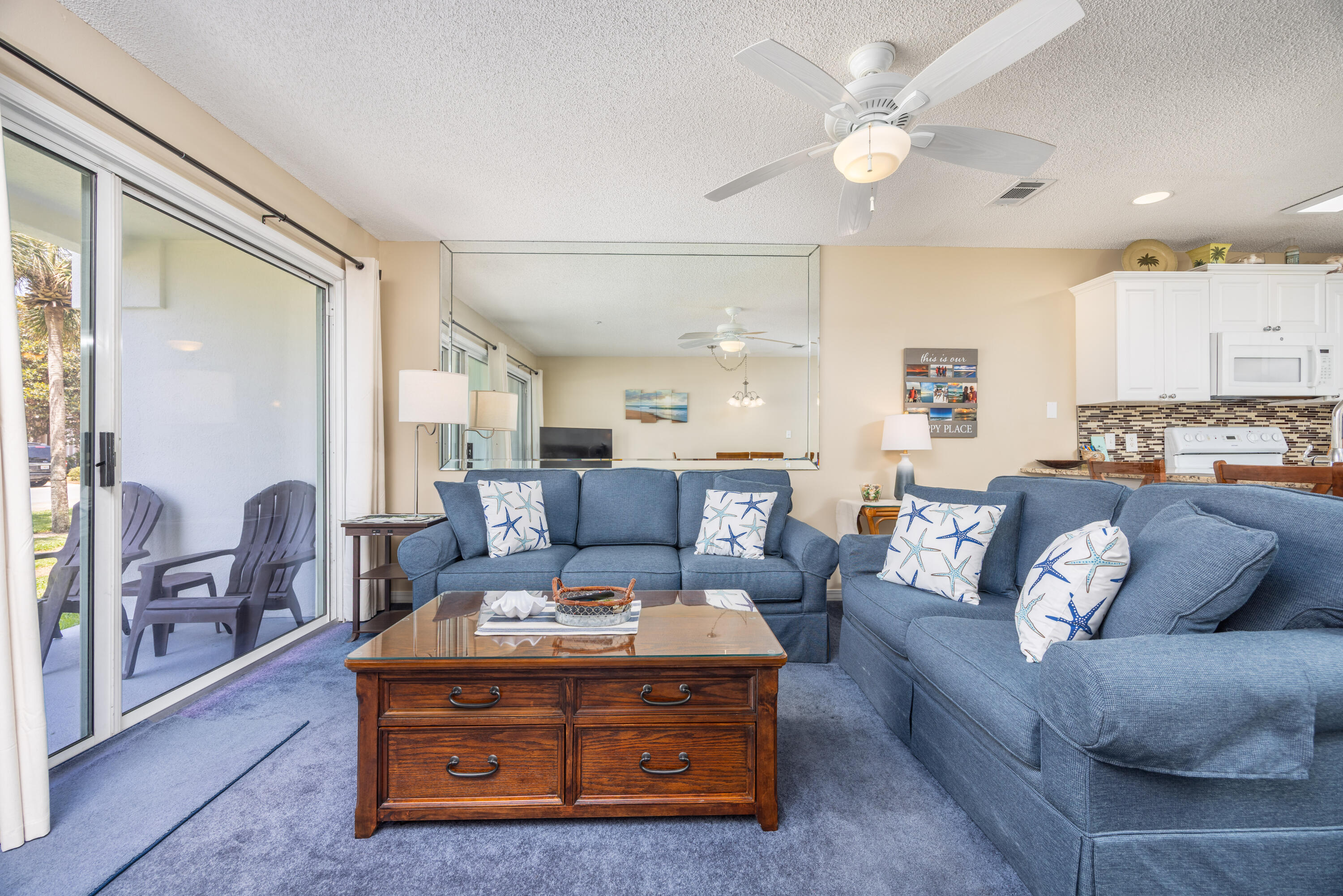 MARAVILLA CONDO 2 - Residential