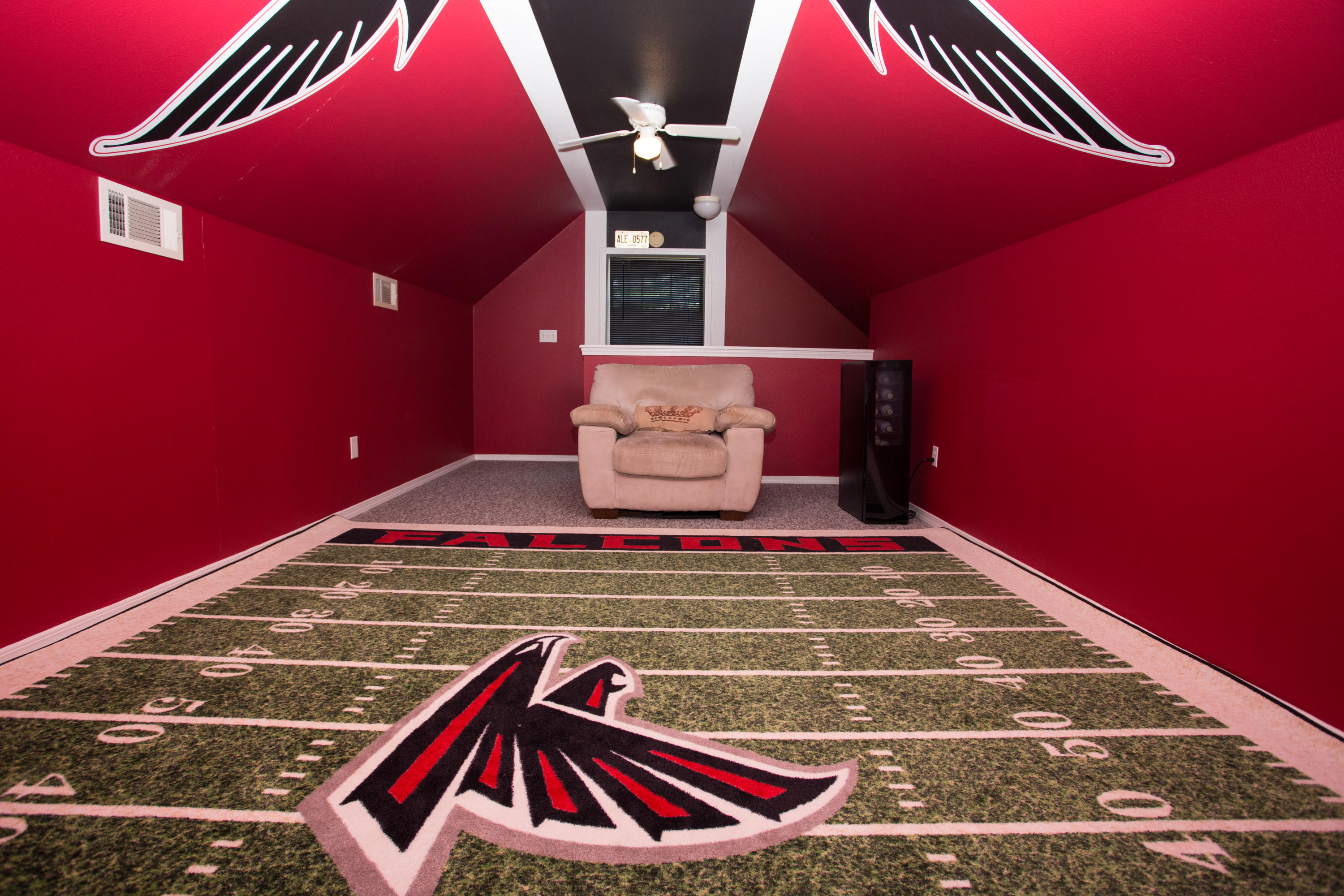 KENNEDY LAKE (UNRECORDED) - Residential