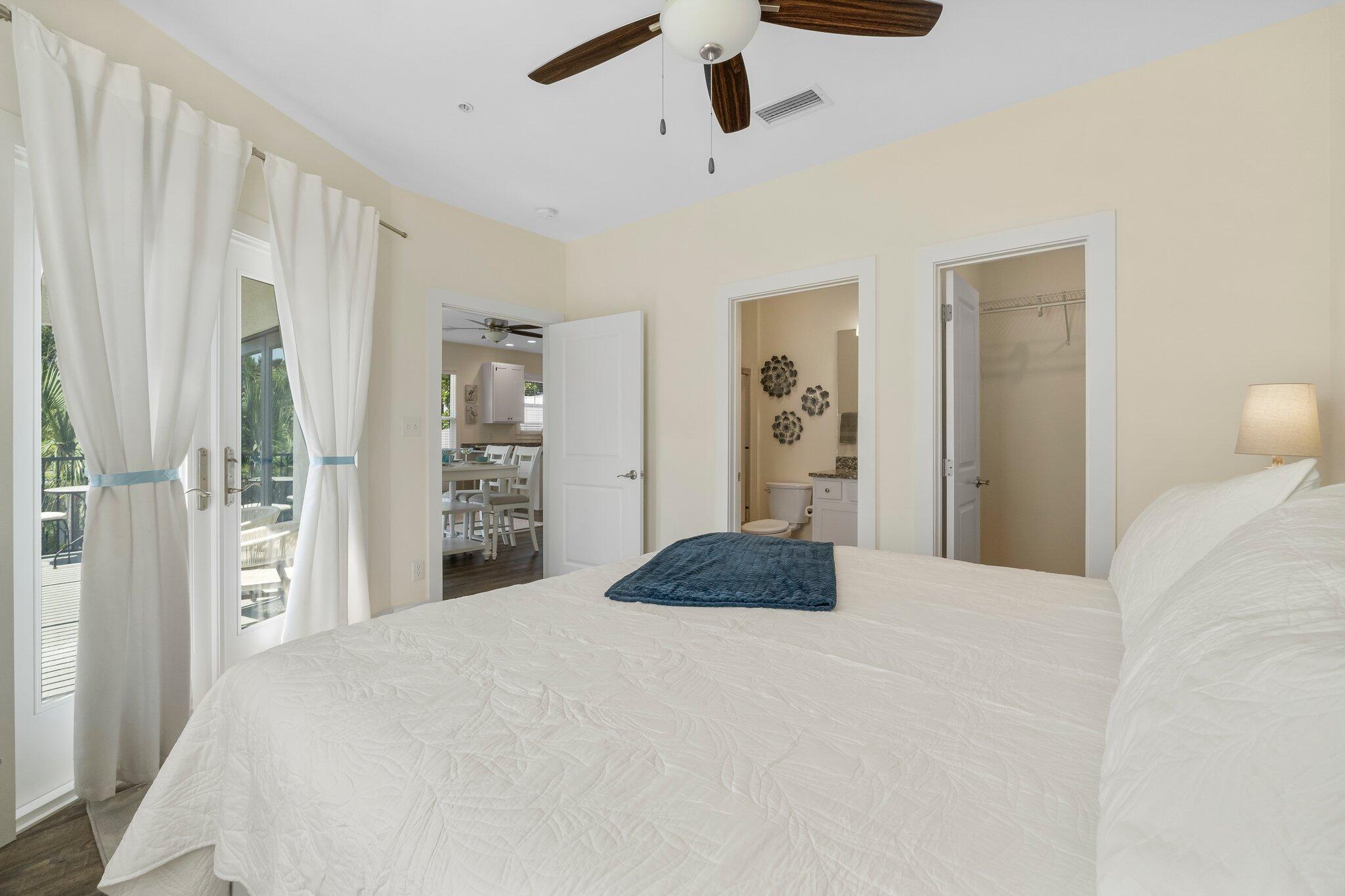 Hidden Lake Condominiums - Residential