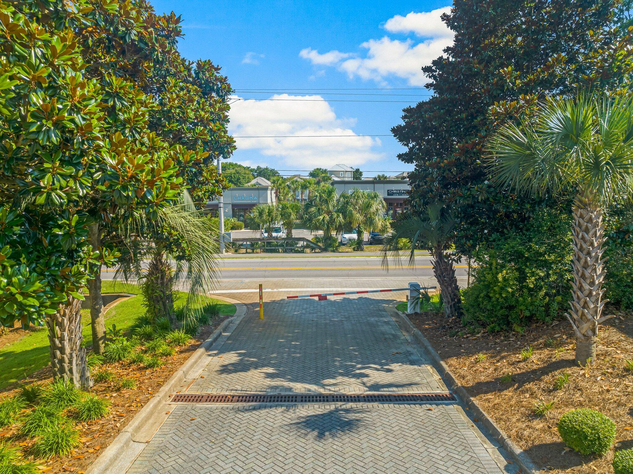 Hidden Lake Condominiums - Residential