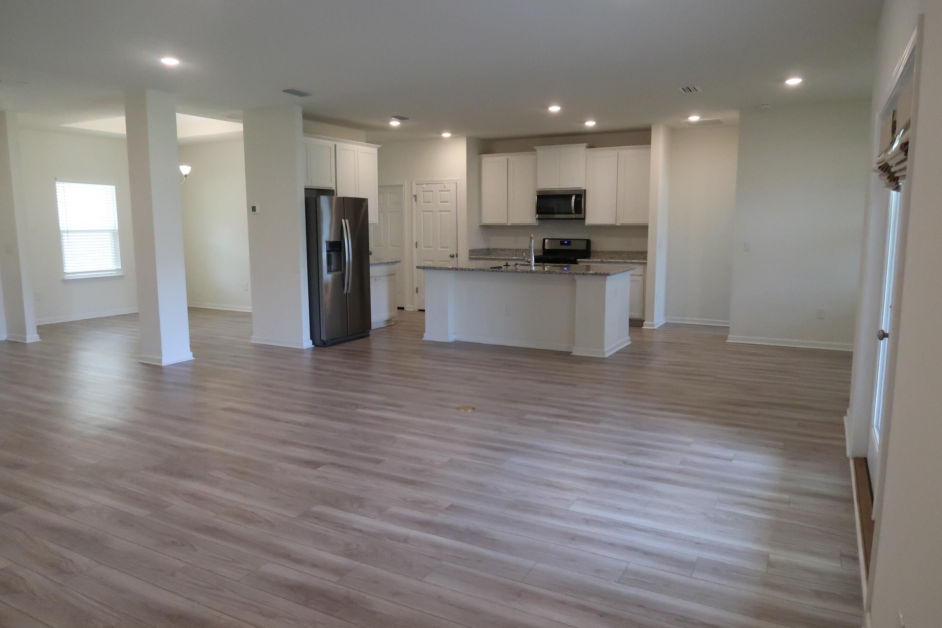 106 E Sky Way