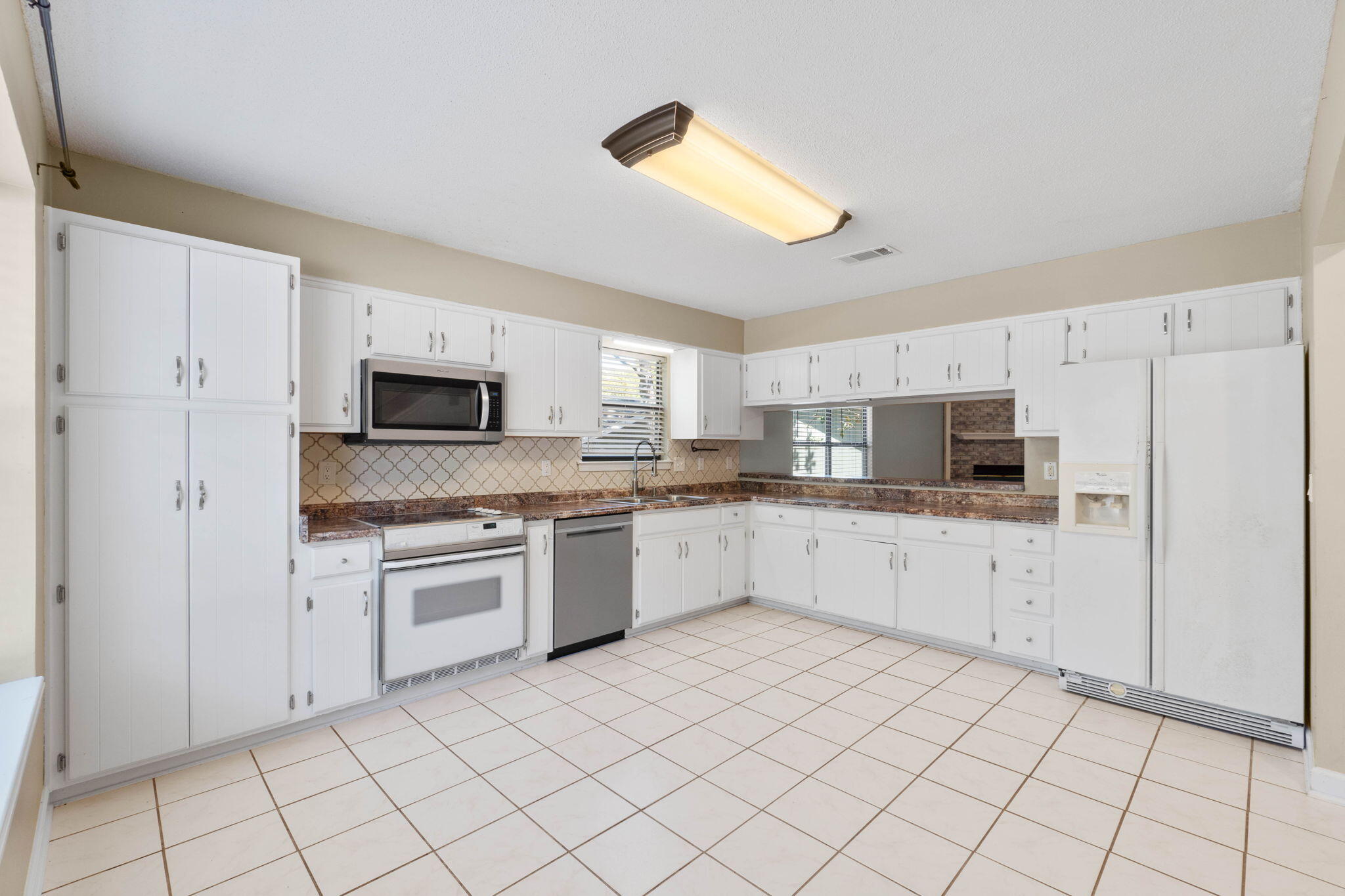 CREEKSIDE 4 - Residential