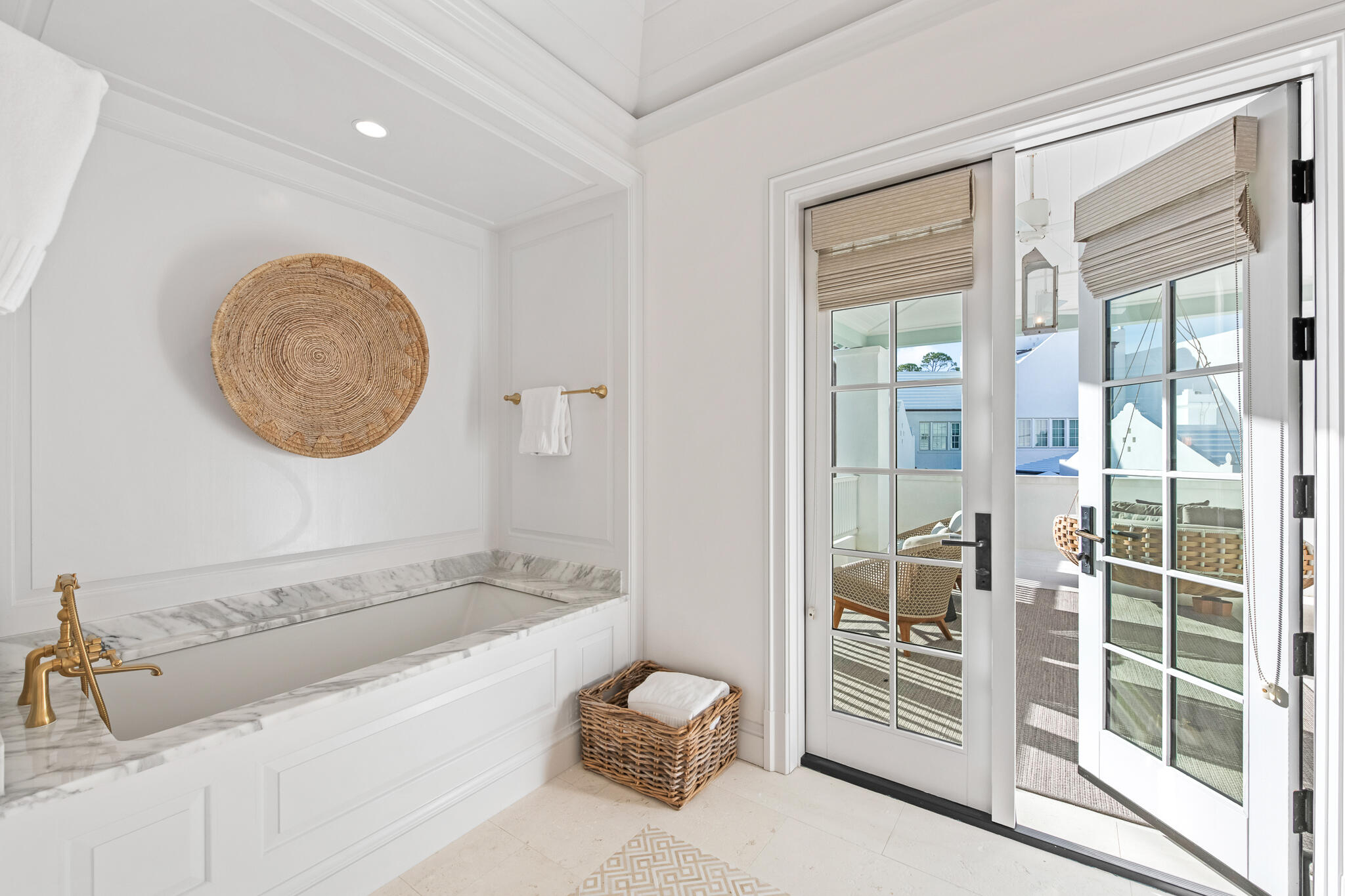 ALYS BEACH - Residential