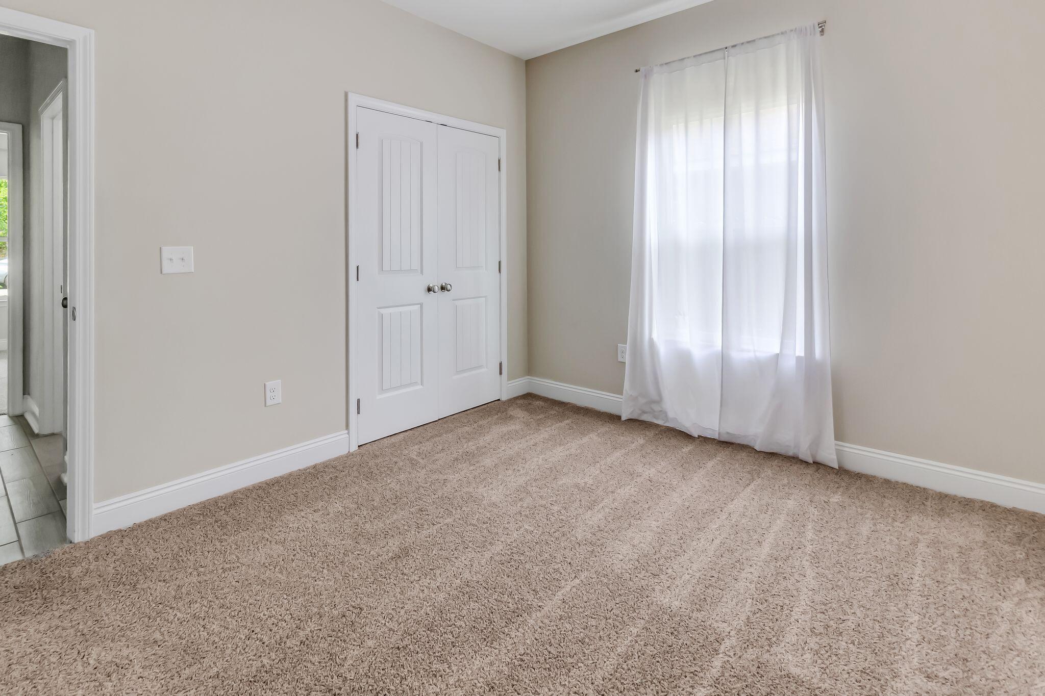 CRESCENT SHORES - Residential Lease