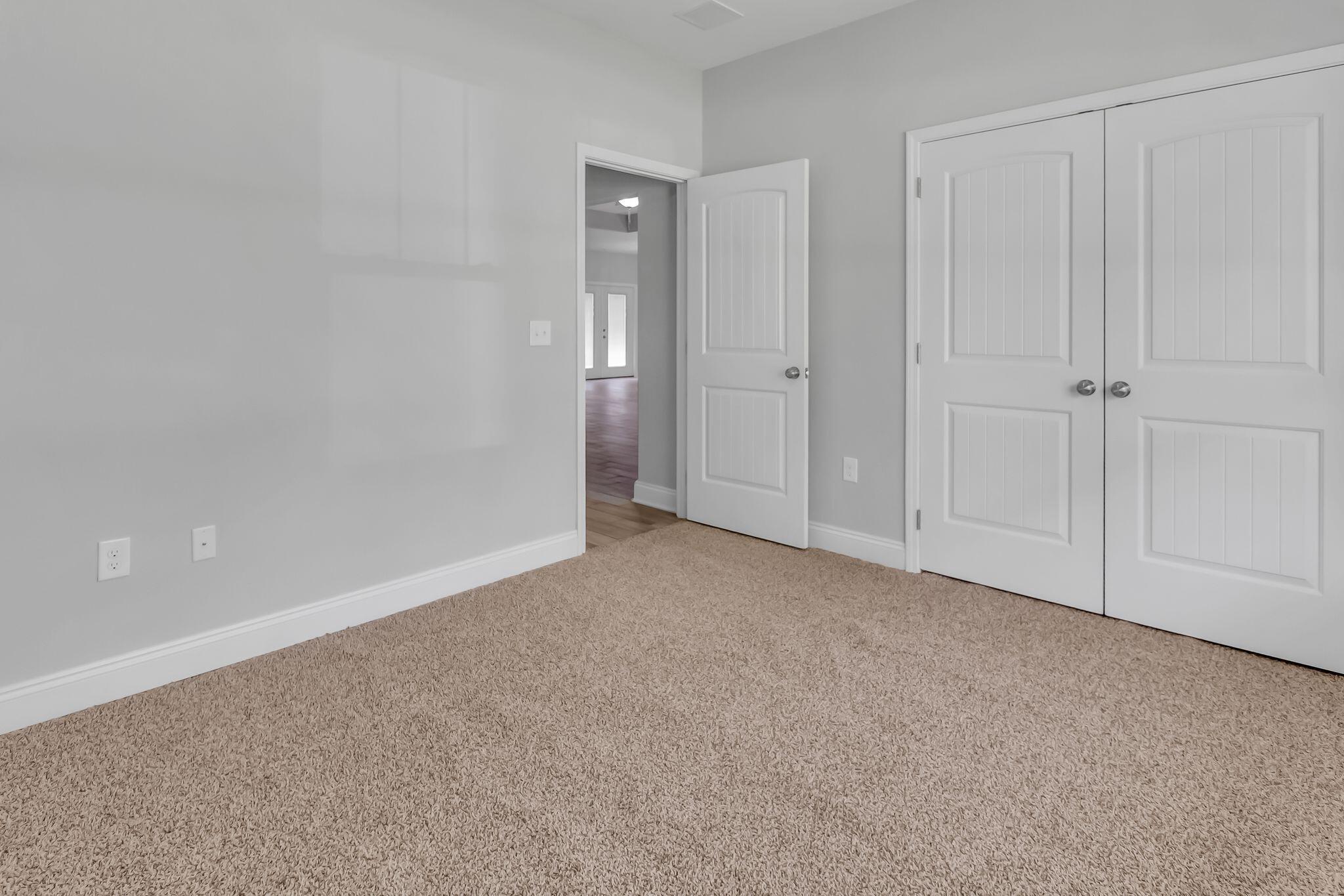 CRESCENT SHORES - Residential Lease