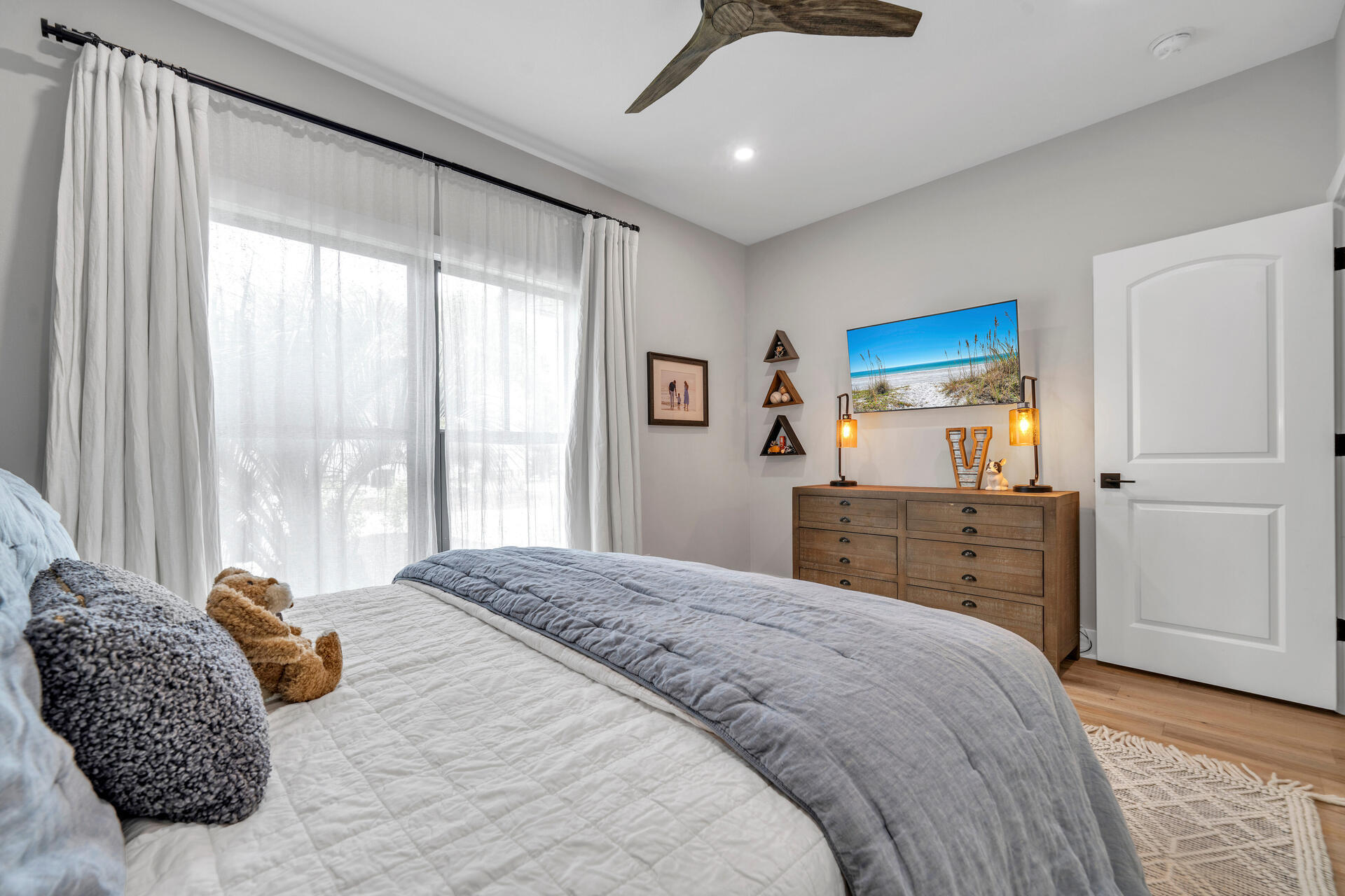 GULFVIEW HEIGHTS - Residential Lease