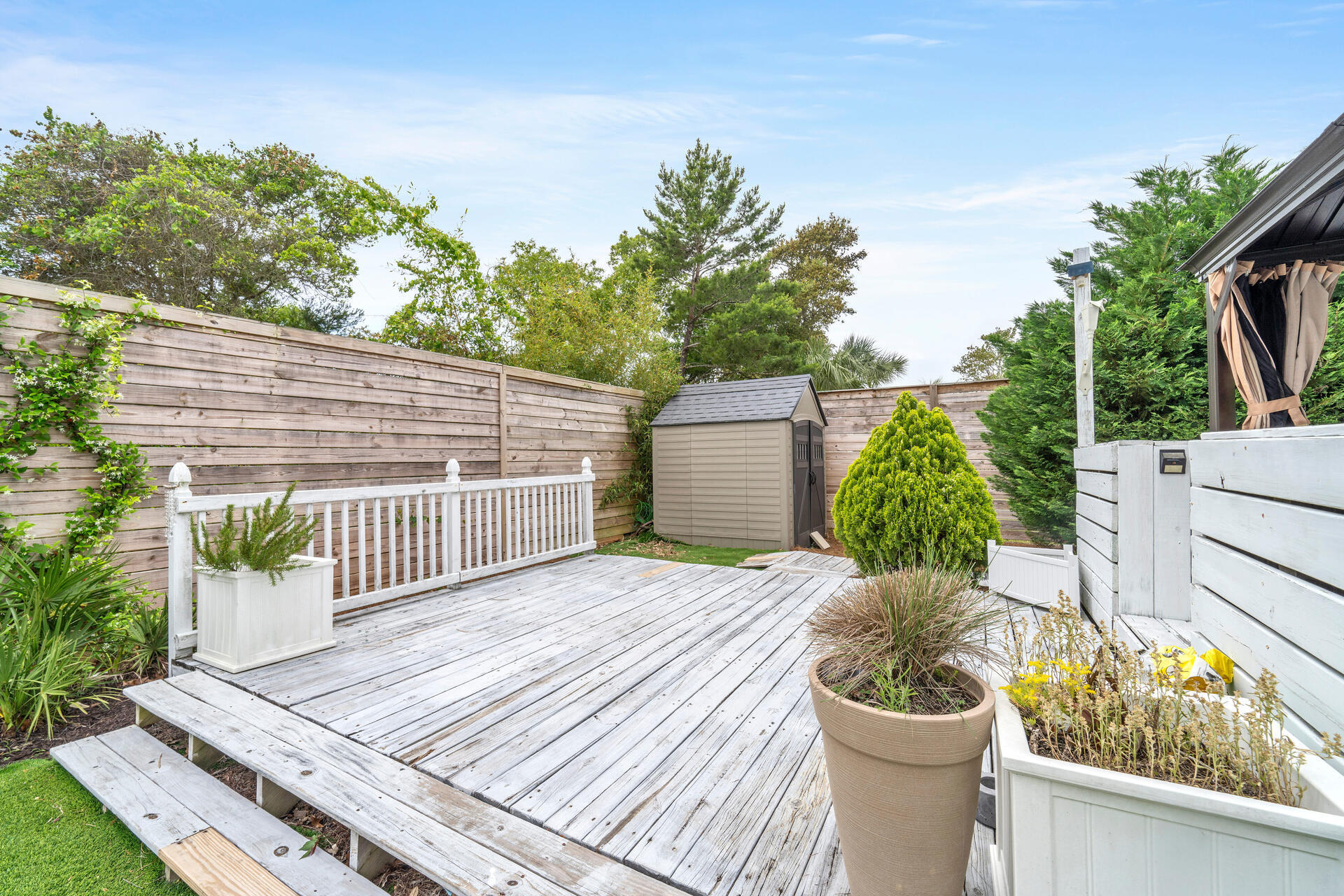GULFVIEW HEIGHTS - Residential Lease