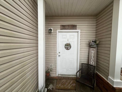 123 Farrah Avenue