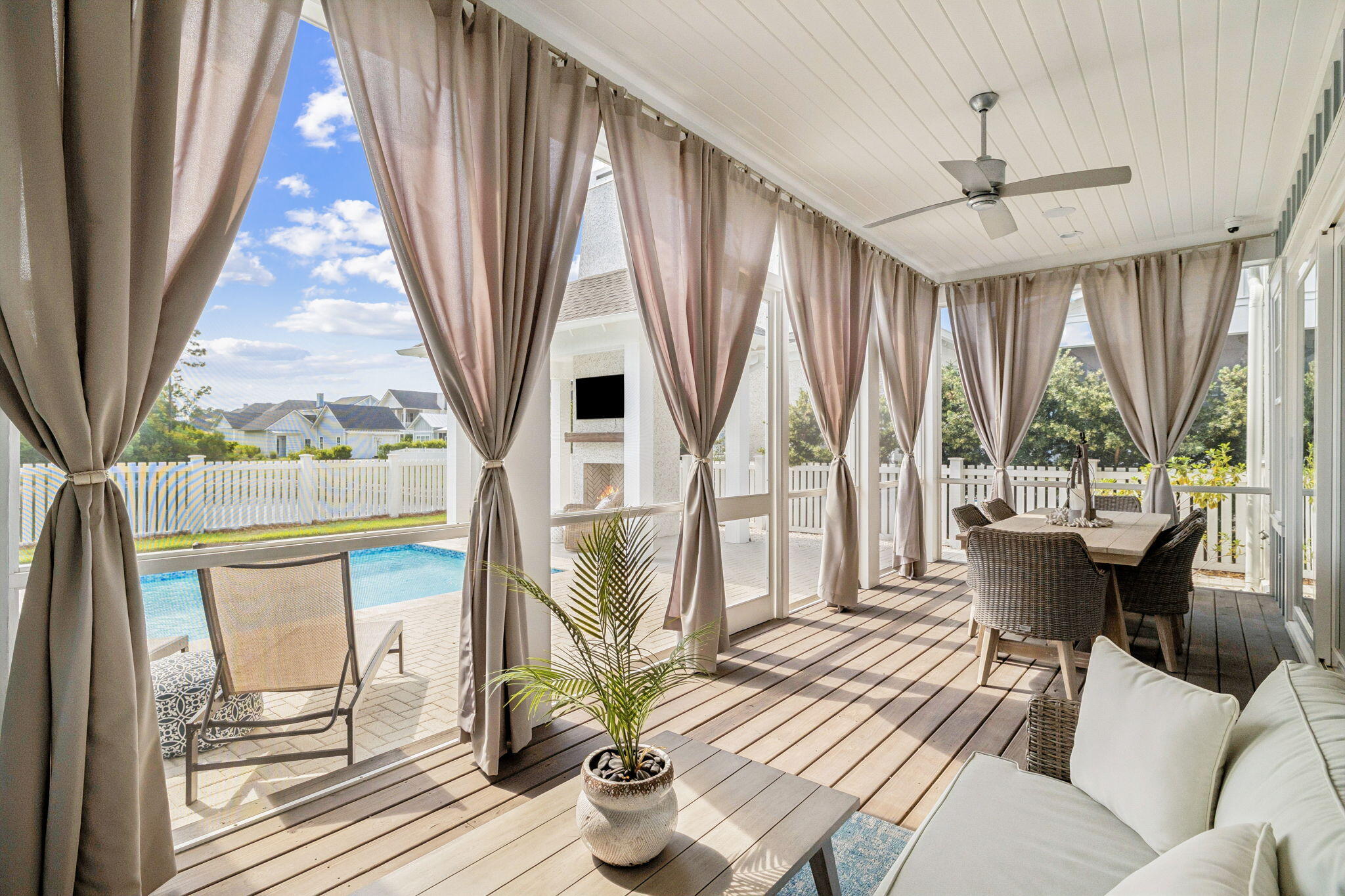 WATERSOUND ORIGINS - Residential