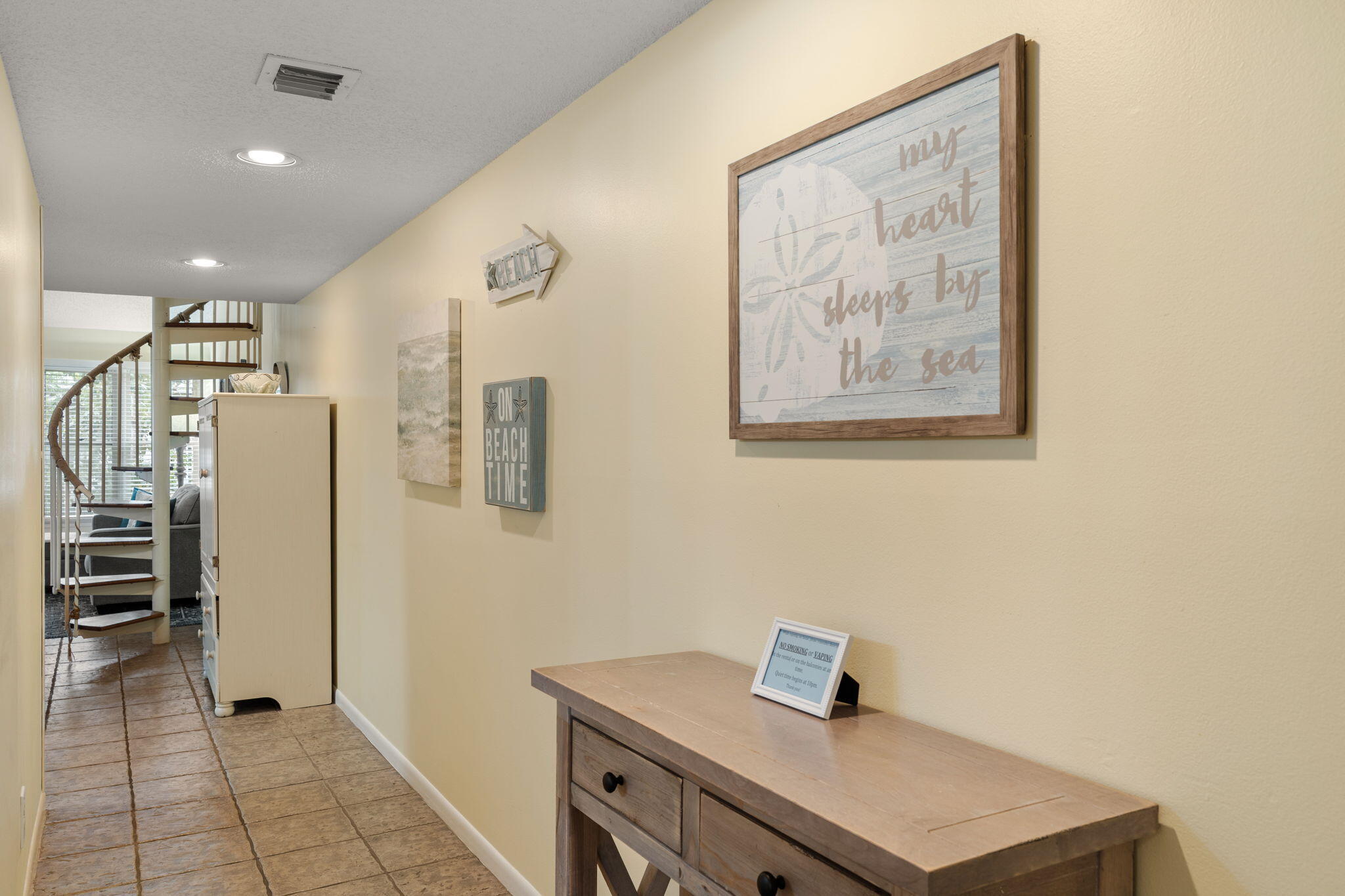 HIDDEN DUNES BEACH COTTAGES 1 - Residential