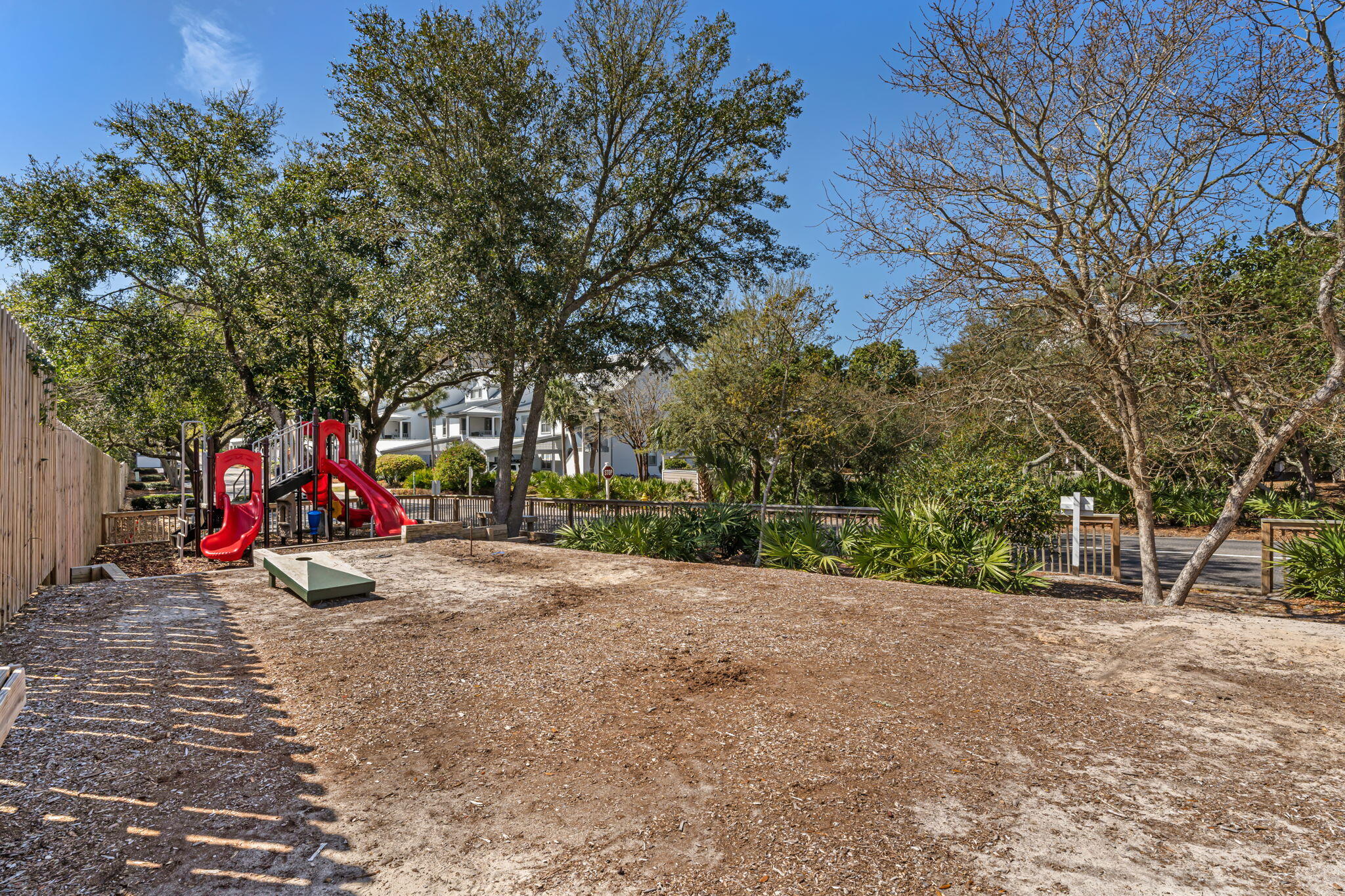 HIDDEN DUNES BEACH COTTAGES 1 - Residential