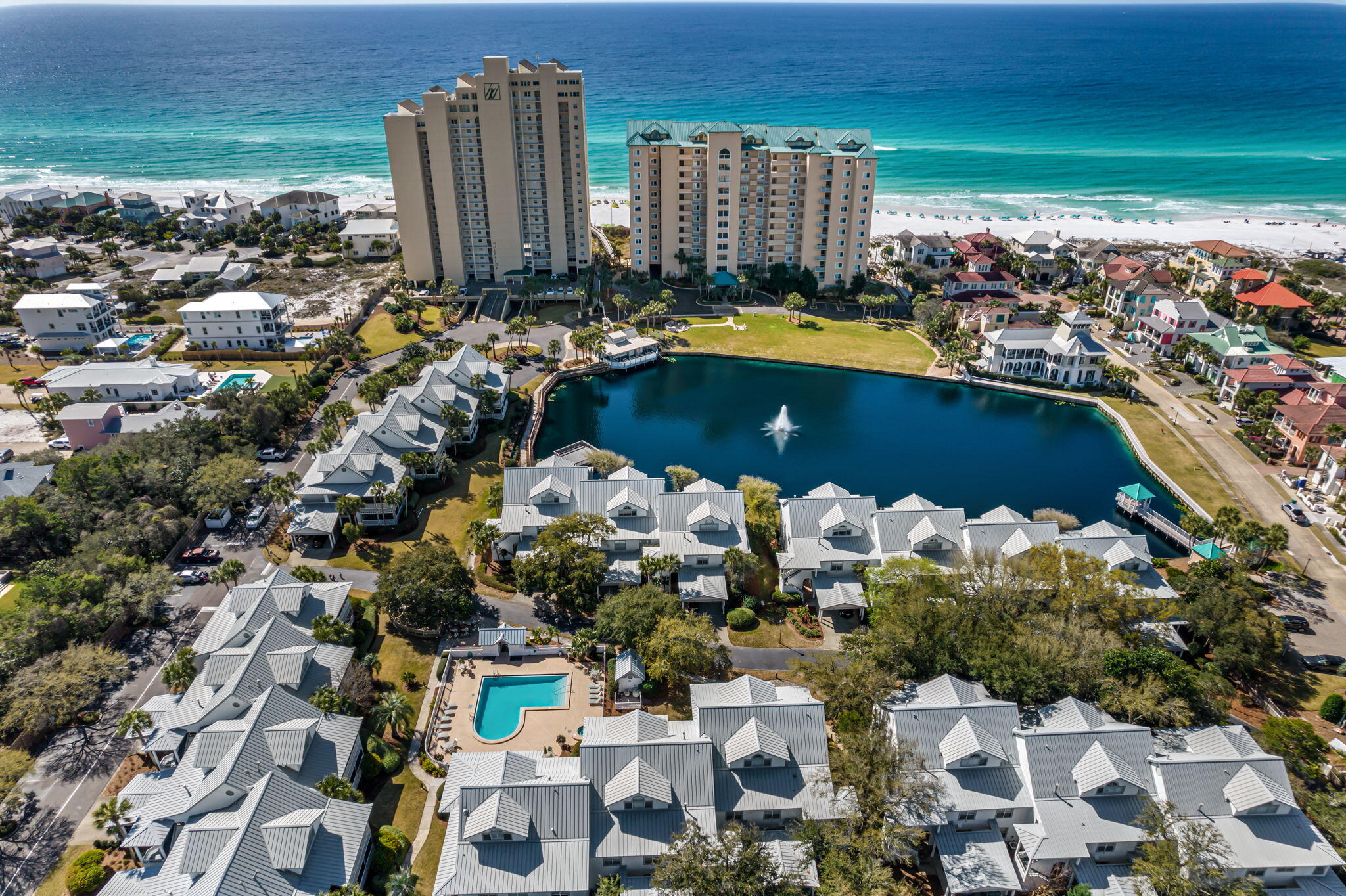 HIDDEN DUNES BEACH COTTAGES 1 - Residential