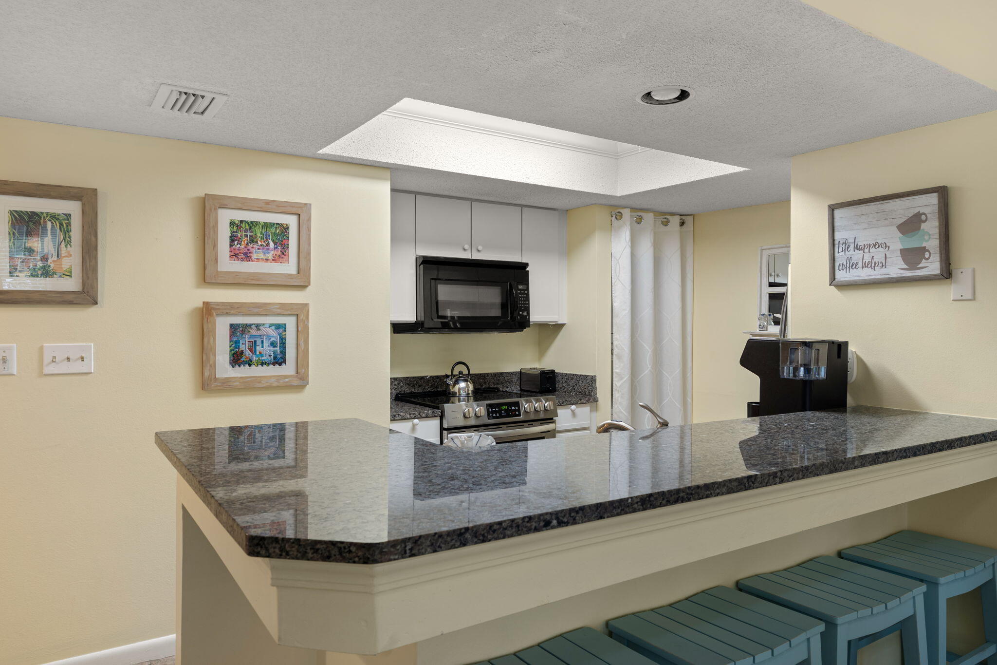 HIDDEN DUNES BEACH COTTAGES 1 - Residential