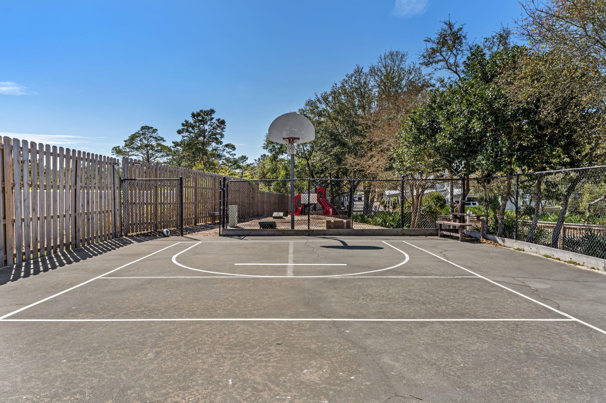 HIDDEN DUNES BEACH COTTAGES 1 - Residential