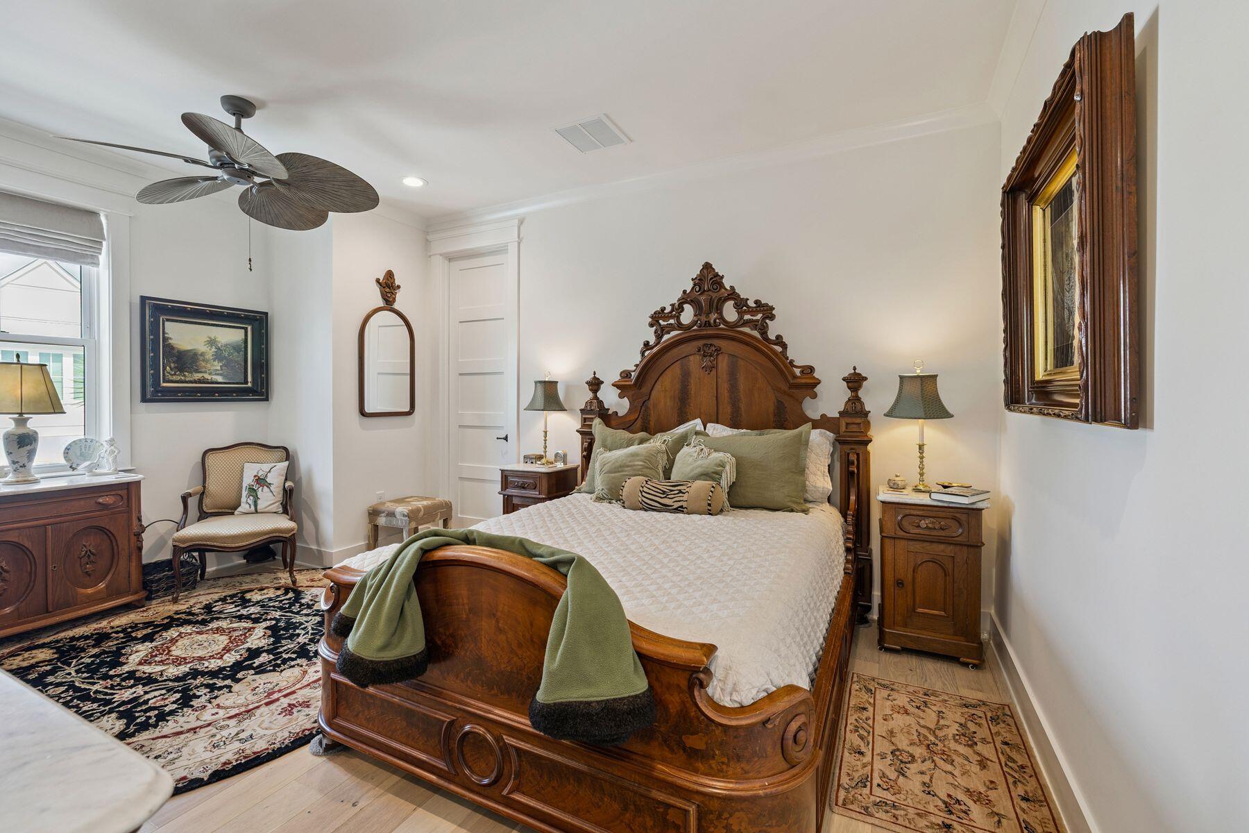 VILLAGE OF WHITE CLIFFS THE - Residential