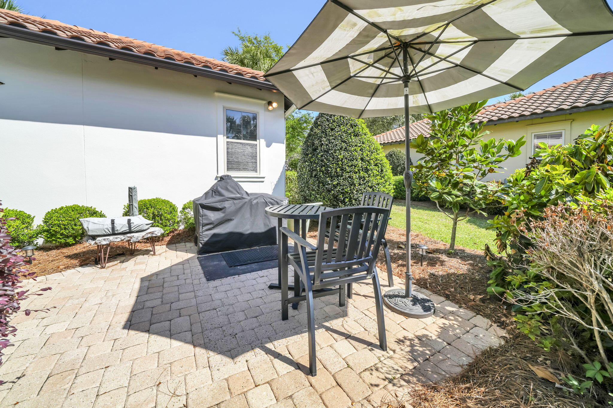 VINEYARD AT RAVEN OAKS - Residential