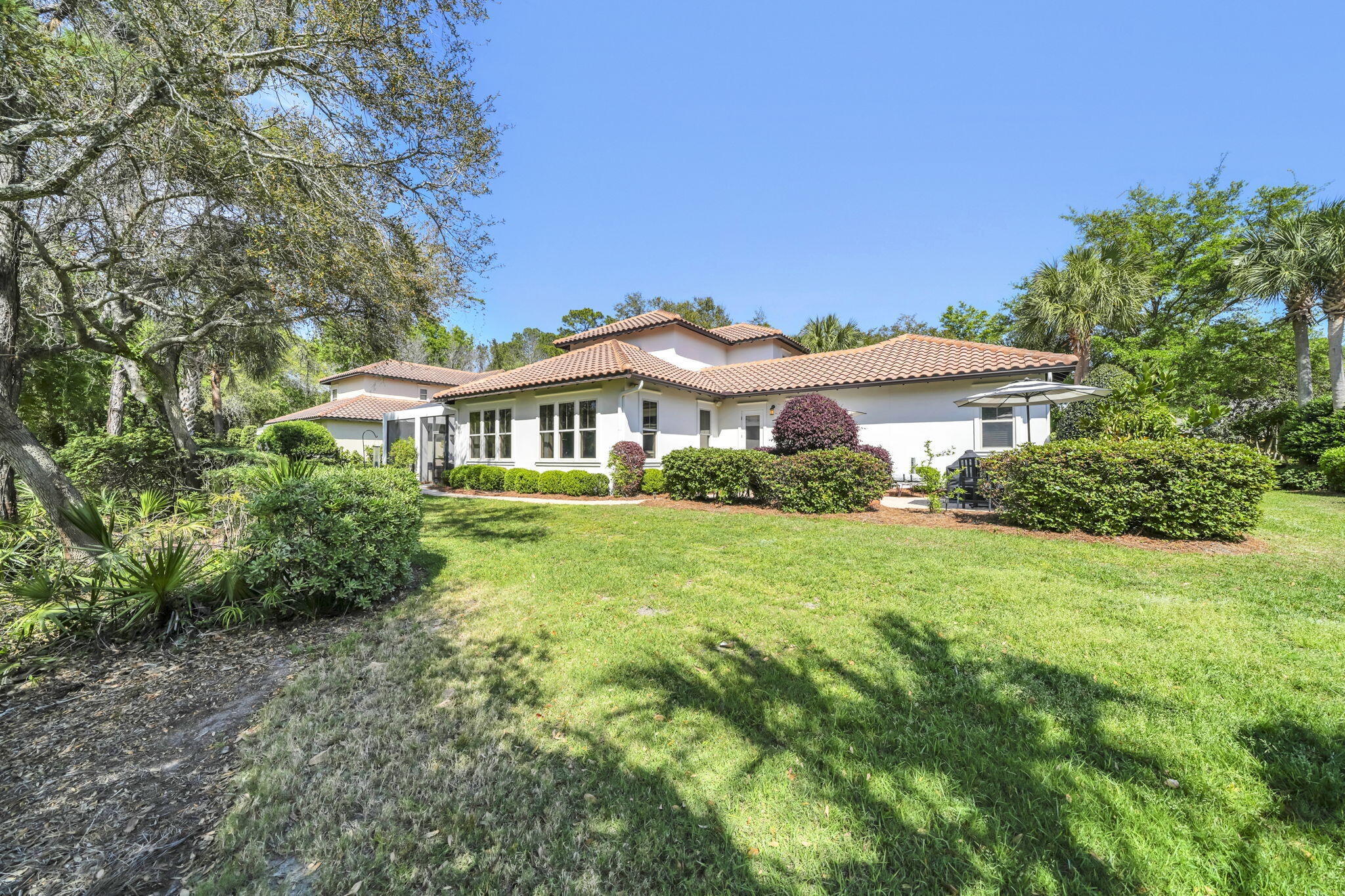 VINEYARD AT RAVEN OAKS - Residential