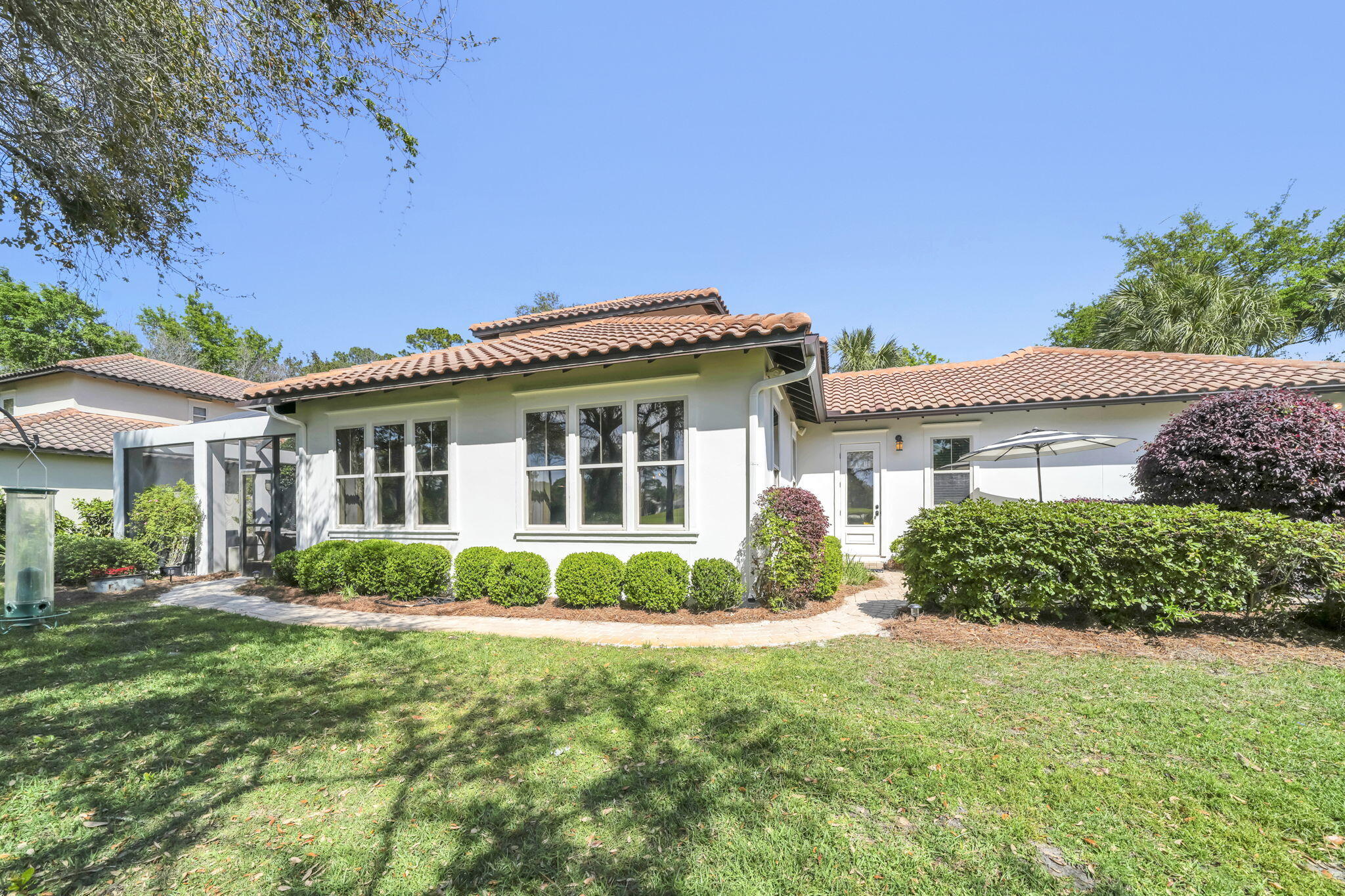VINEYARD AT RAVEN OAKS - Residential