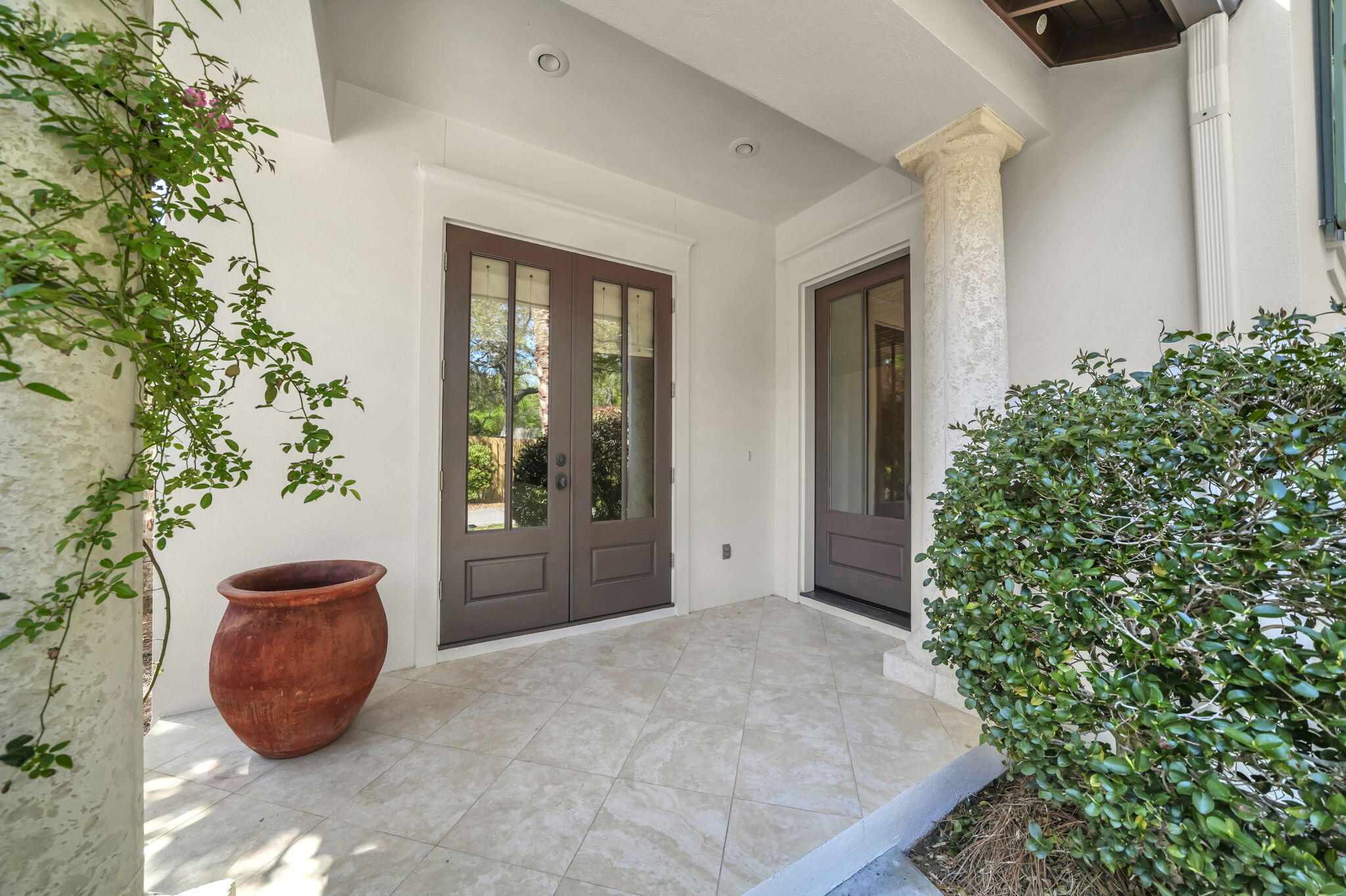 VINEYARD AT RAVEN OAKS - Residential