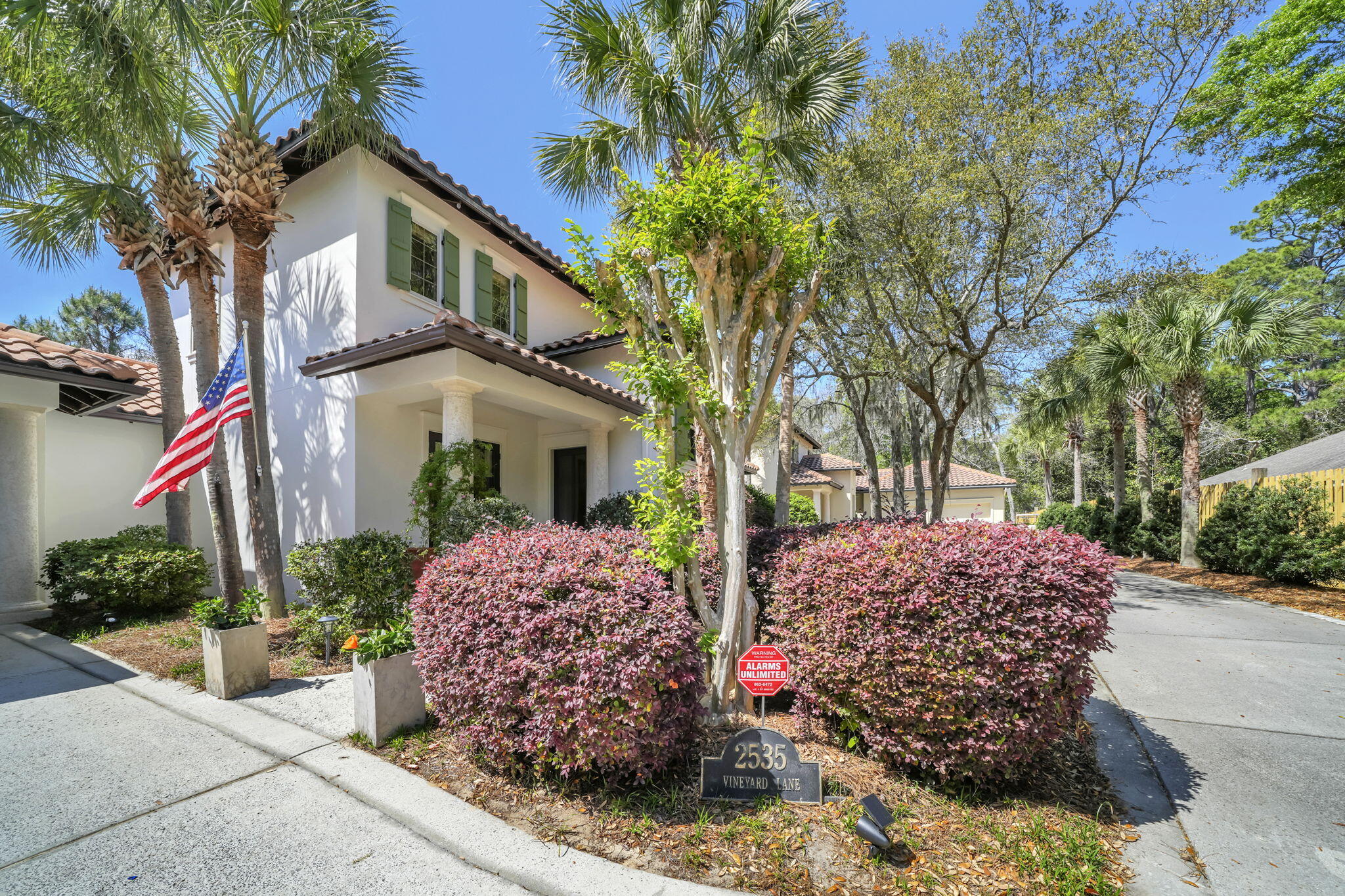 VINEYARD AT RAVEN OAKS - Residential
