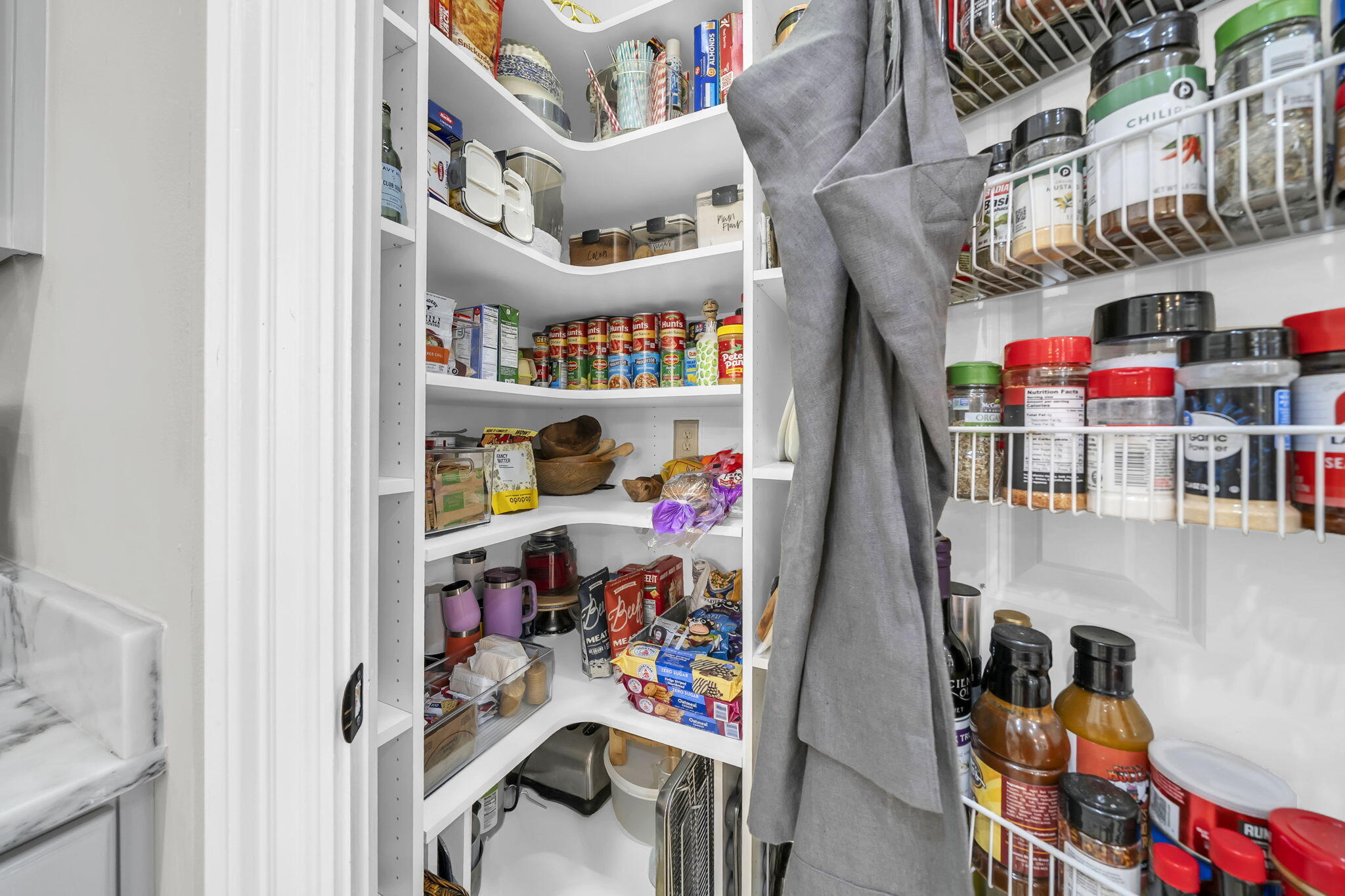 VINEYARD AT RAVEN OAKS - Residential