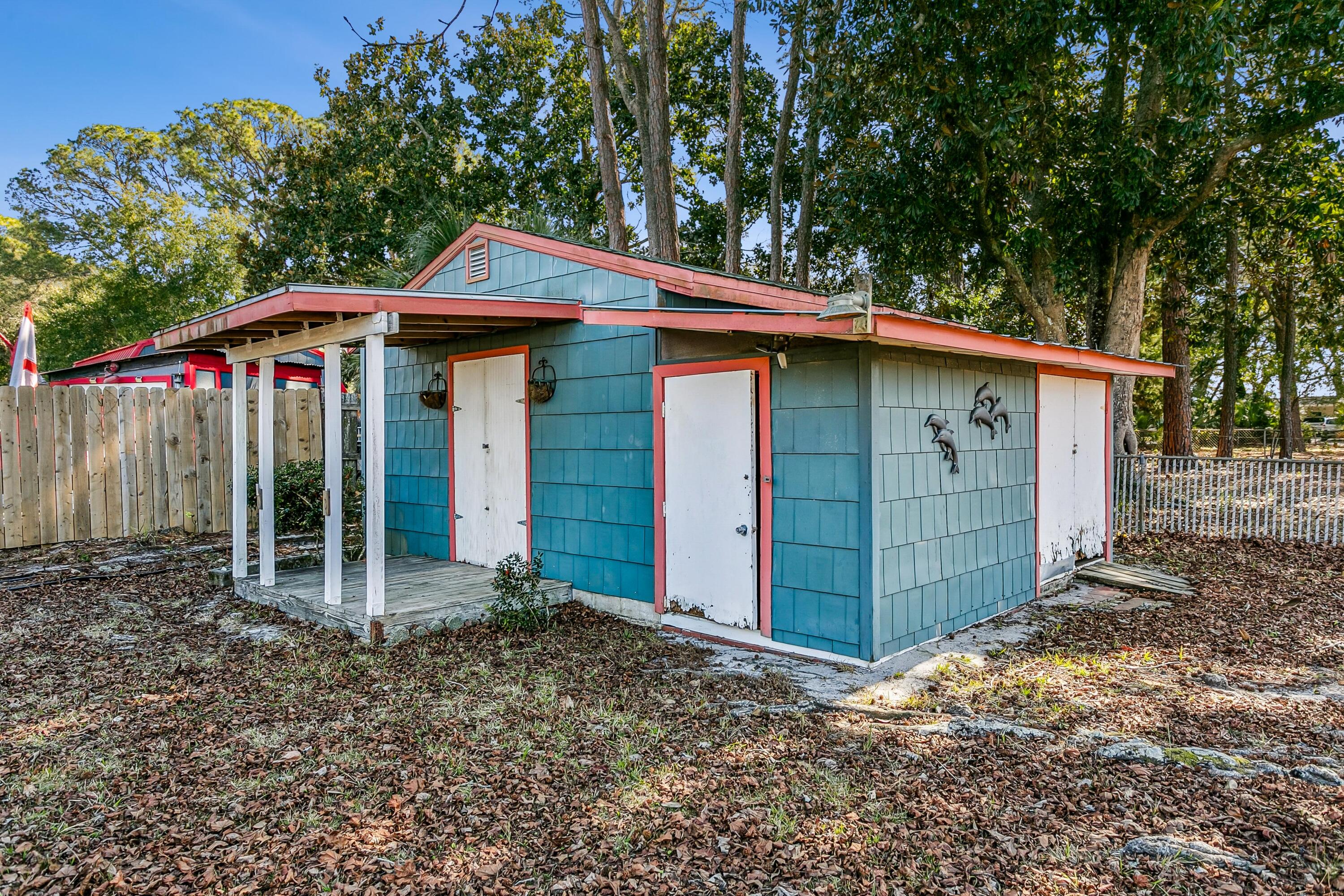 SEABREEZE ADD #4 - Residential