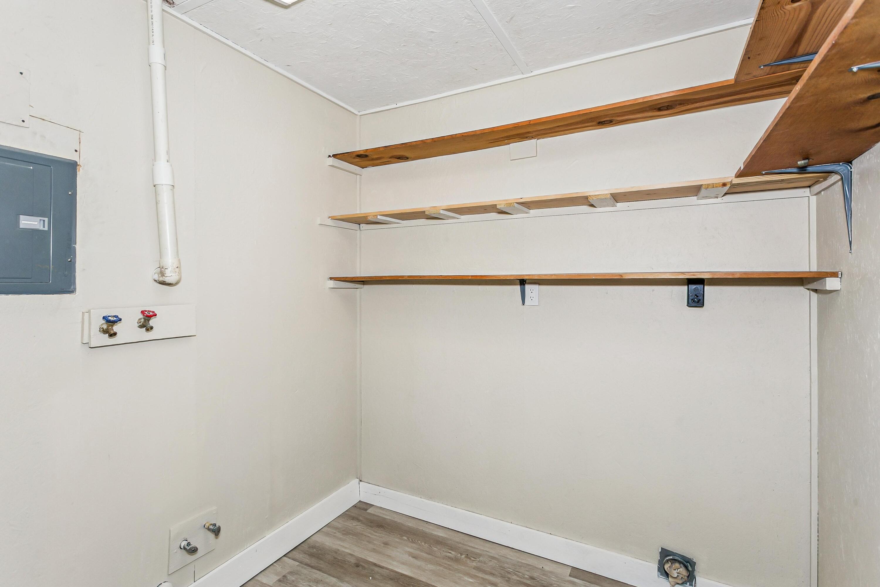 SEABREEZE ADD #4 - Residential