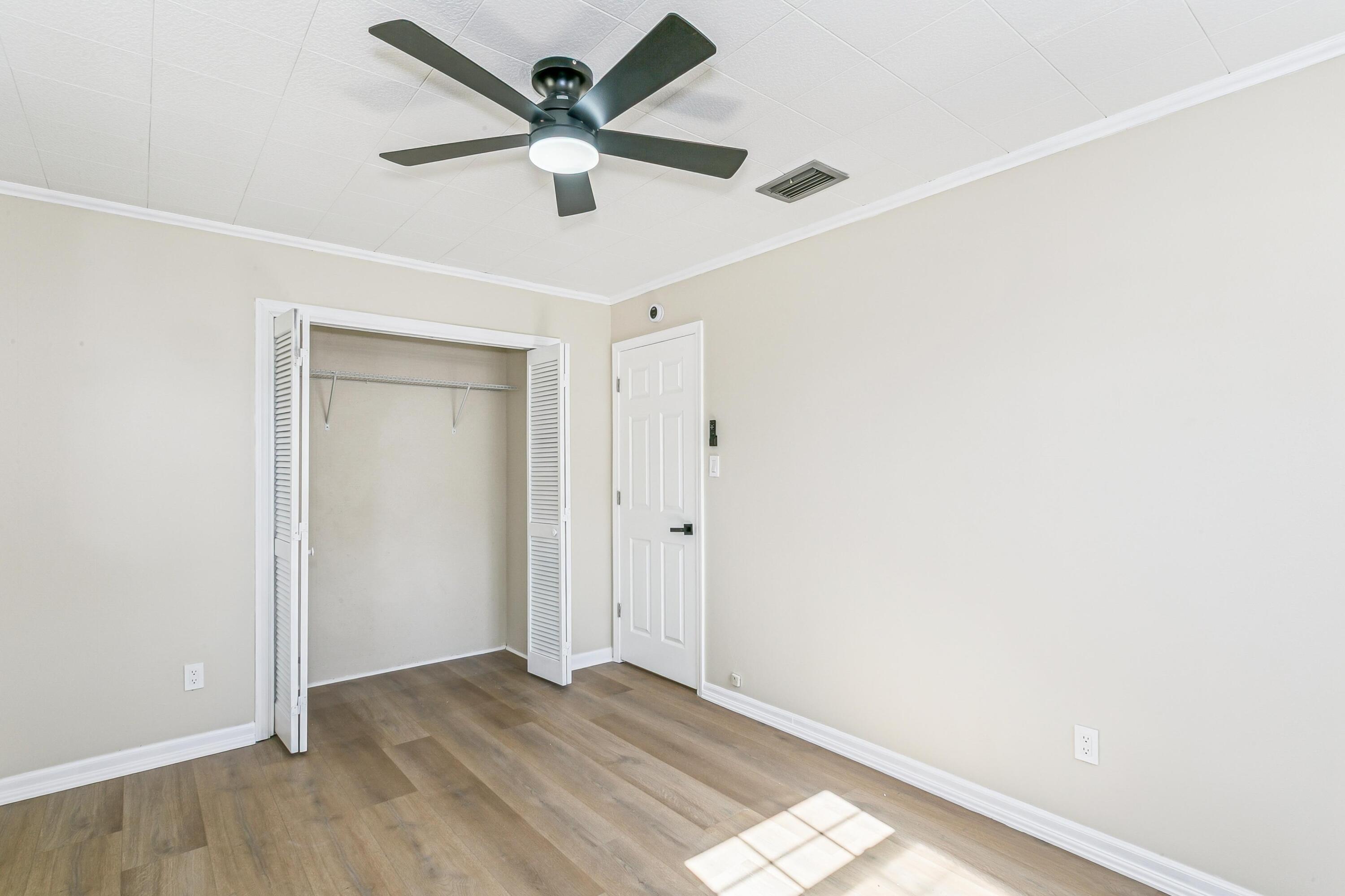 SEABREEZE ADD #4 - Residential