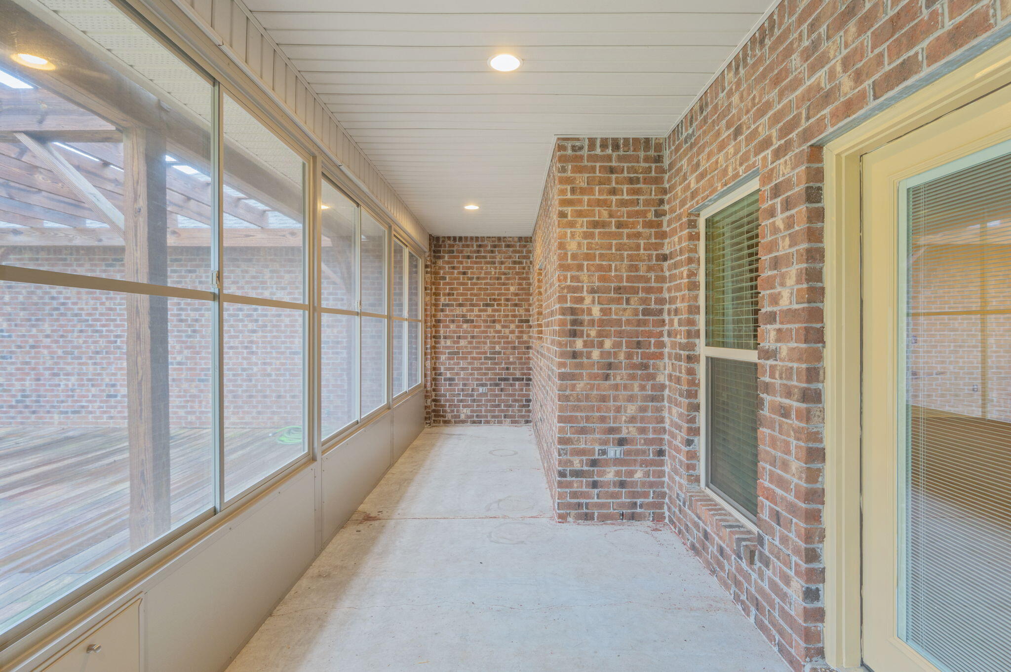 LAKE ARTHUR EST PH I - Residential